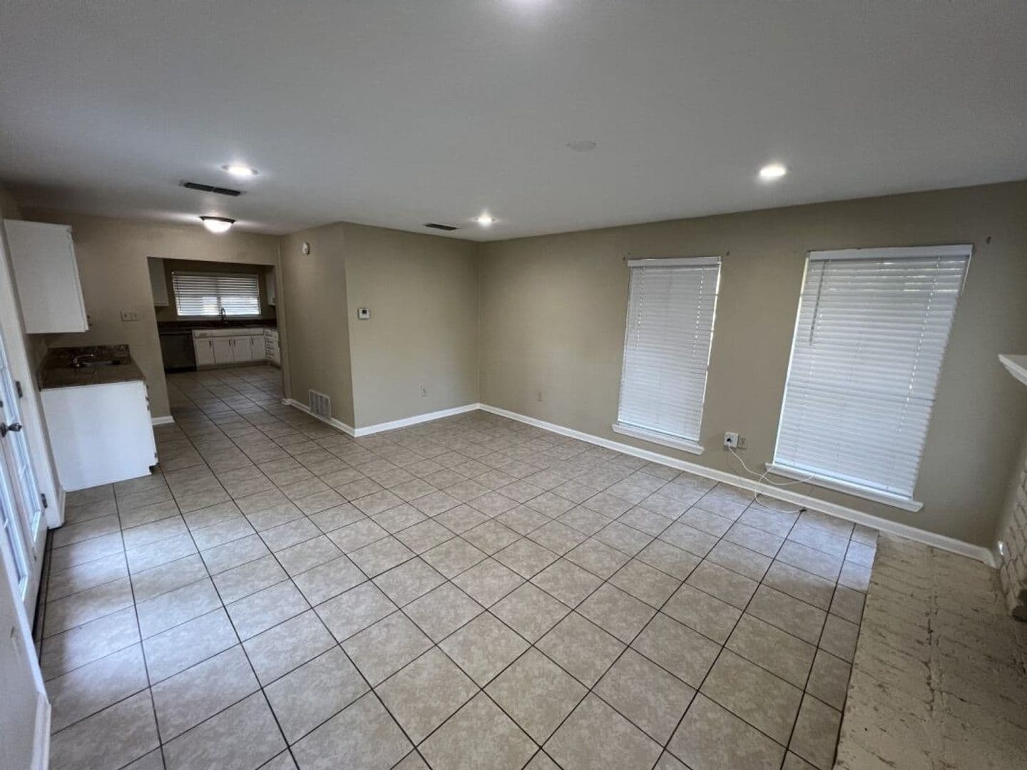 Baton Rouge House: 3280 Crestaire Dr