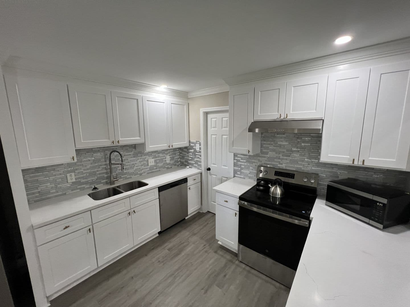 Baton Rouge House: 8724 Pecan Tree Dr.