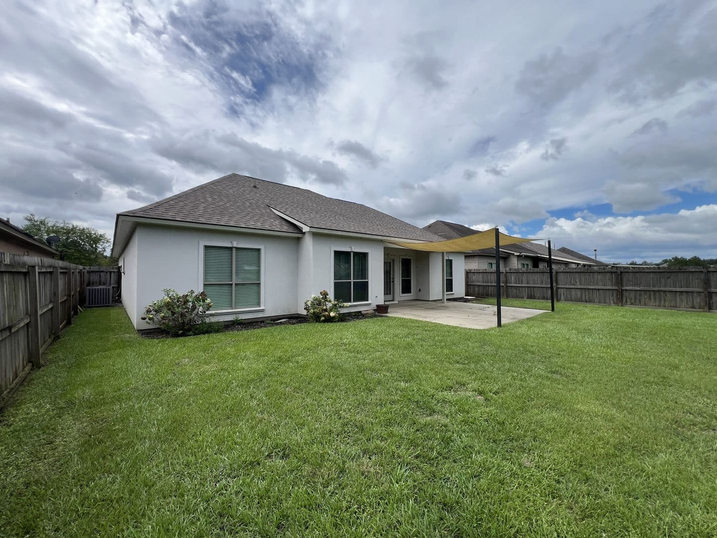 Denham Springs House: 10753 Fenway Lane