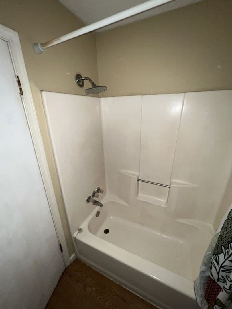 Baton Rouge Townhome: 10062 Jefferson Hwy