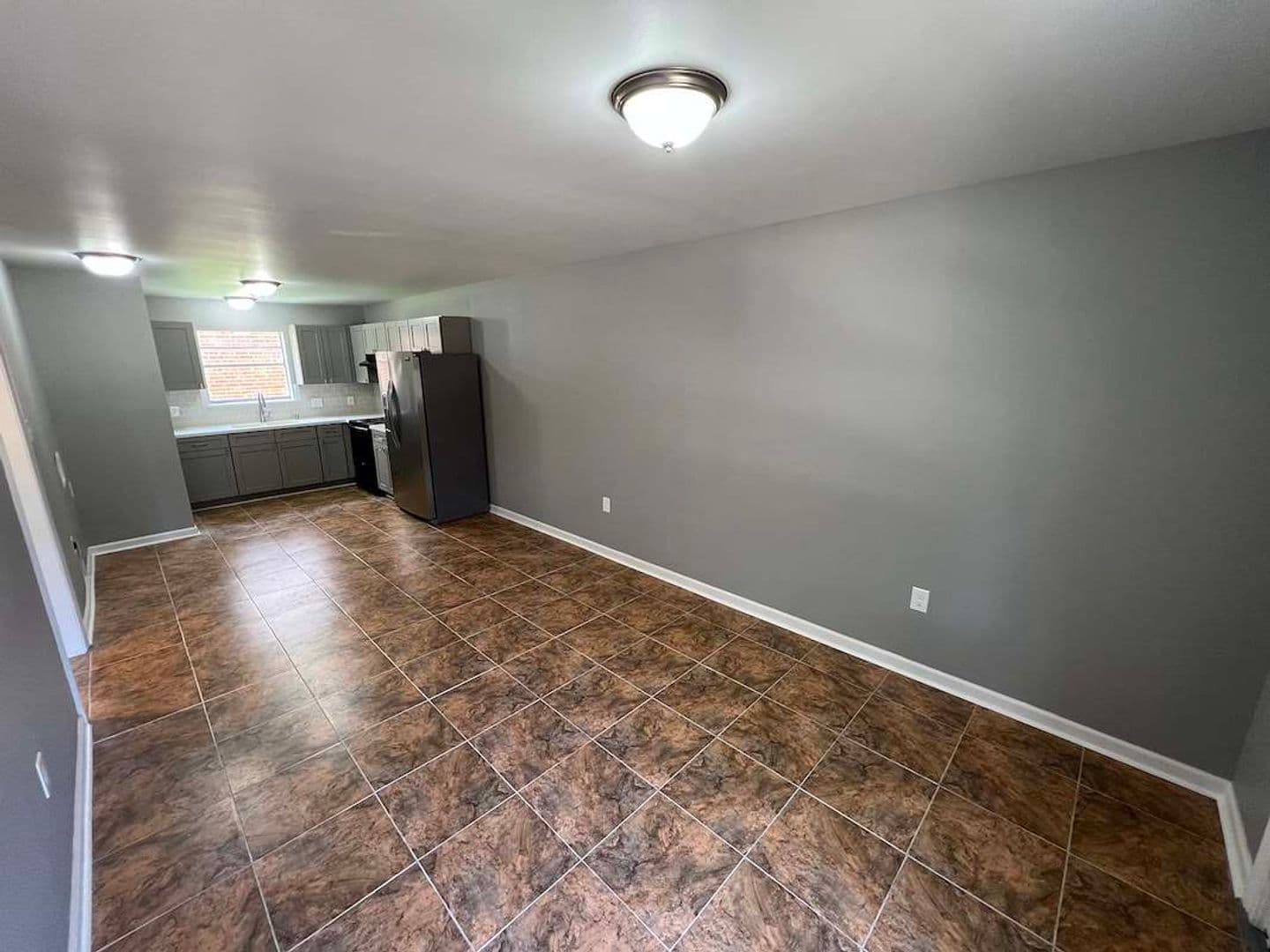 Baker Apartment: 5057 Baker Blvd