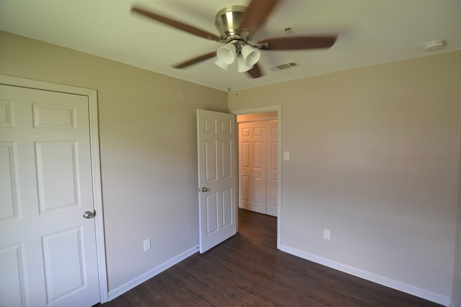 Baton Rouge House: 14835 Central Woods Ave.