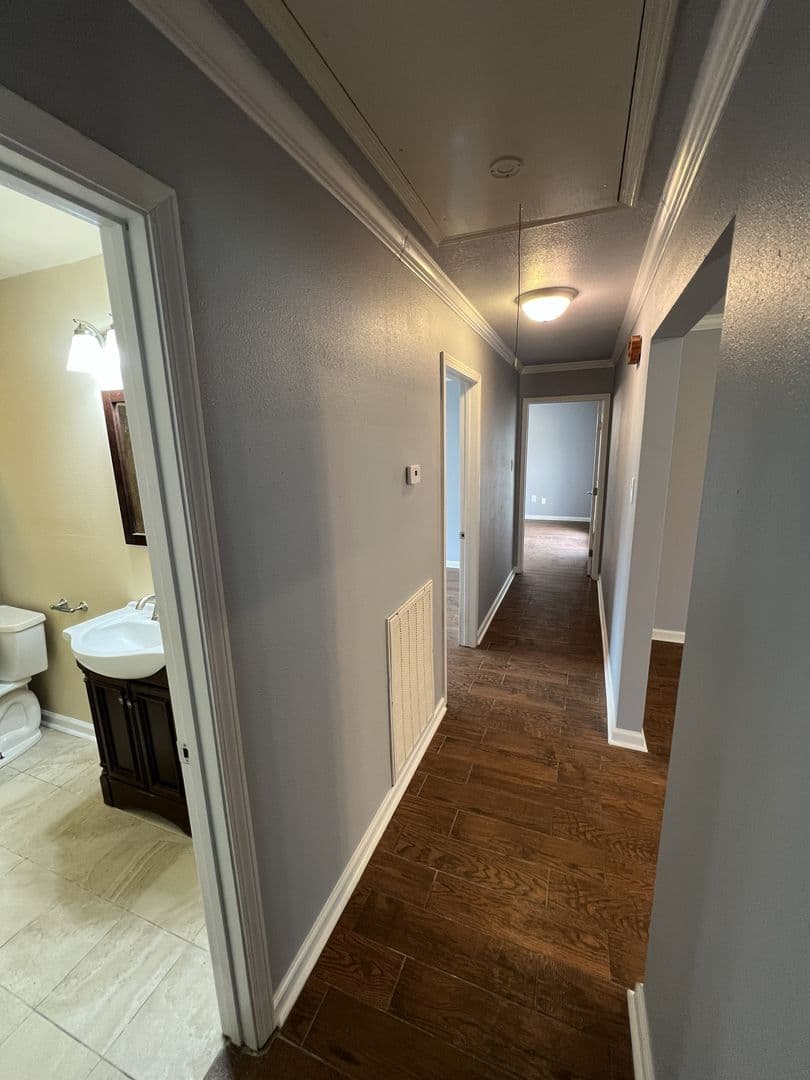 Baton Rouge House: 7516 Vice President Dr.