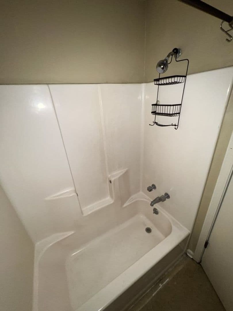 Baton Rouge Townhome: 10062 Jefferson Hwy