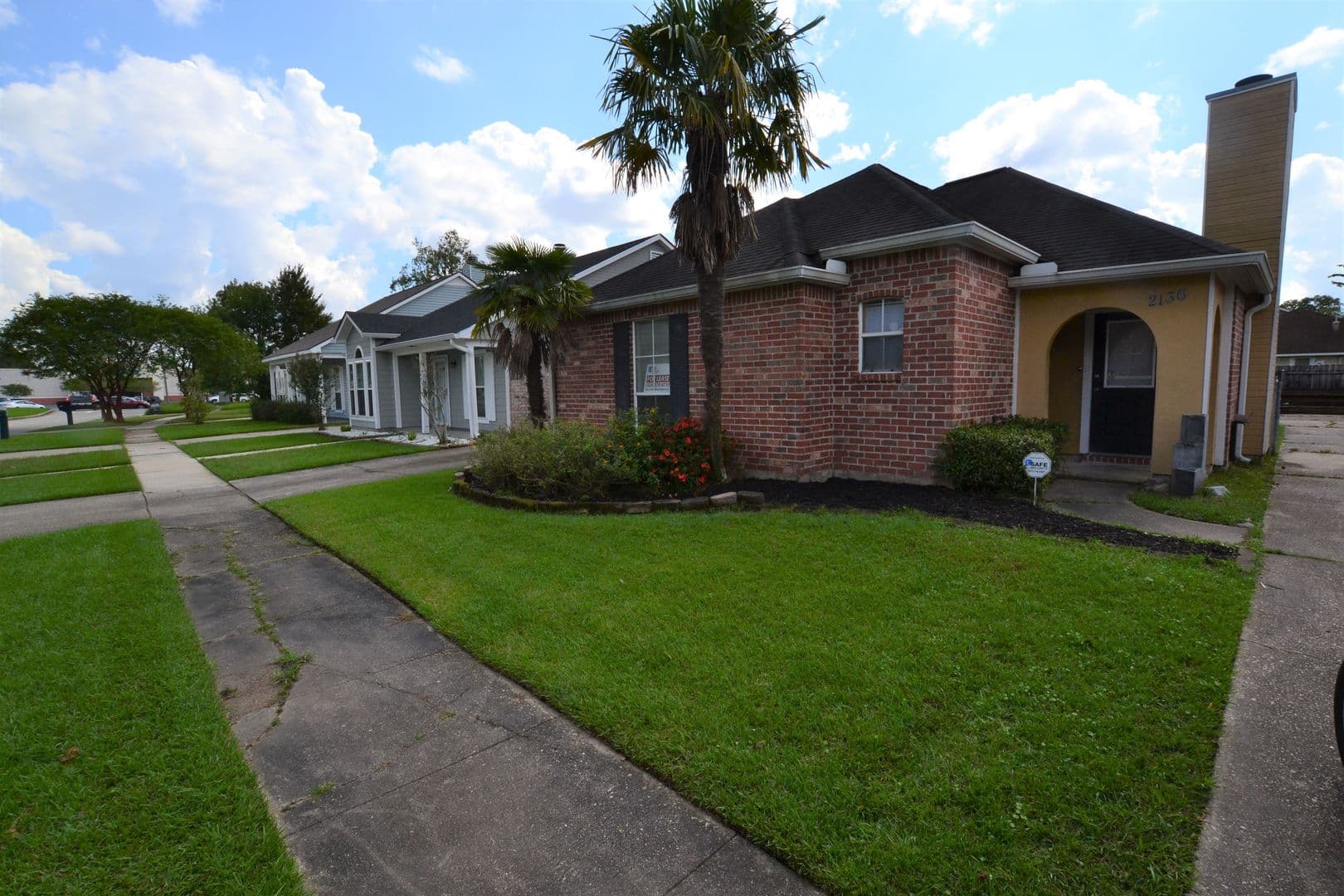 Baton Rouge House: 2136 S Flannery Rd.
