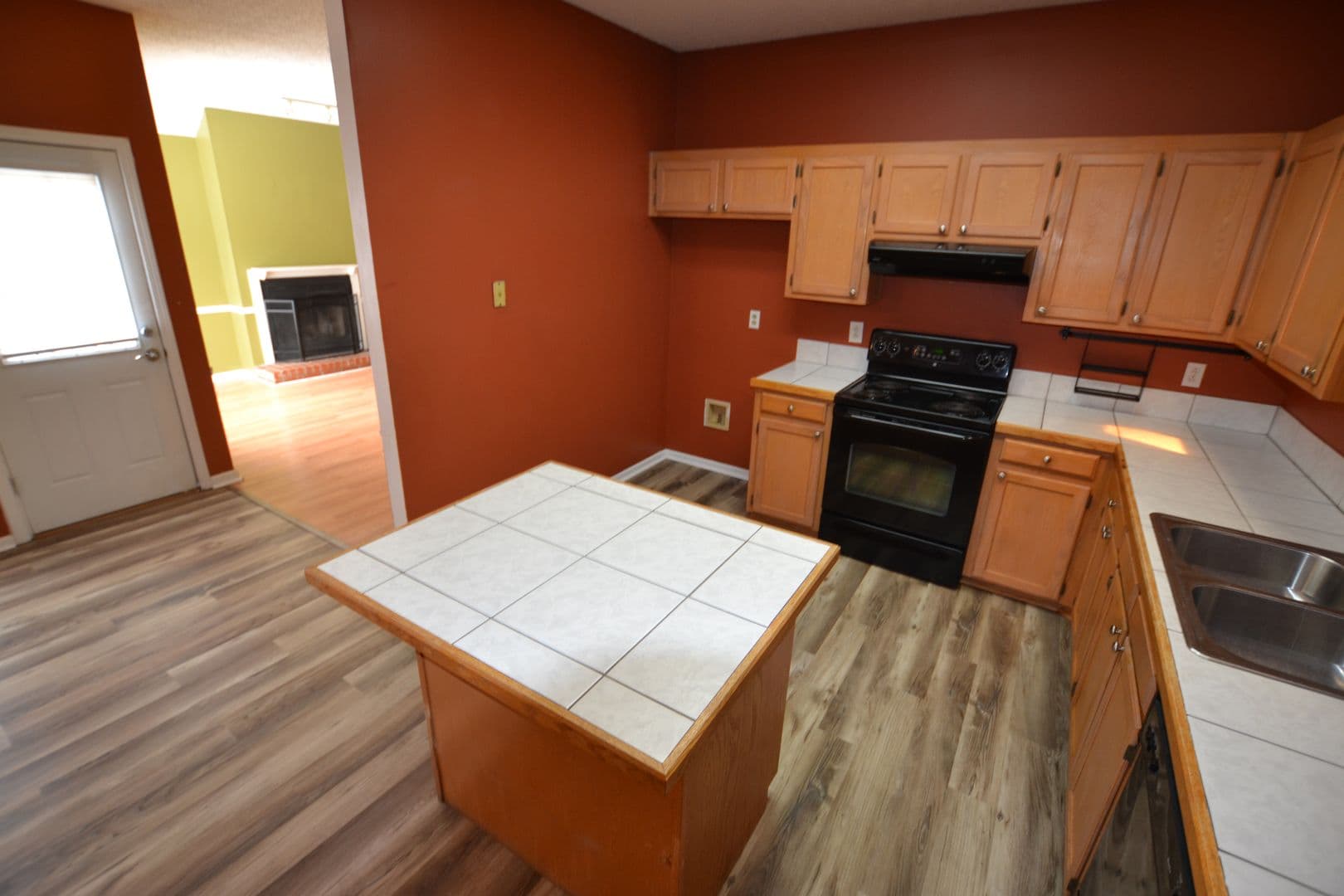 Baton Rouge House: 2136 S Flannery Rd.