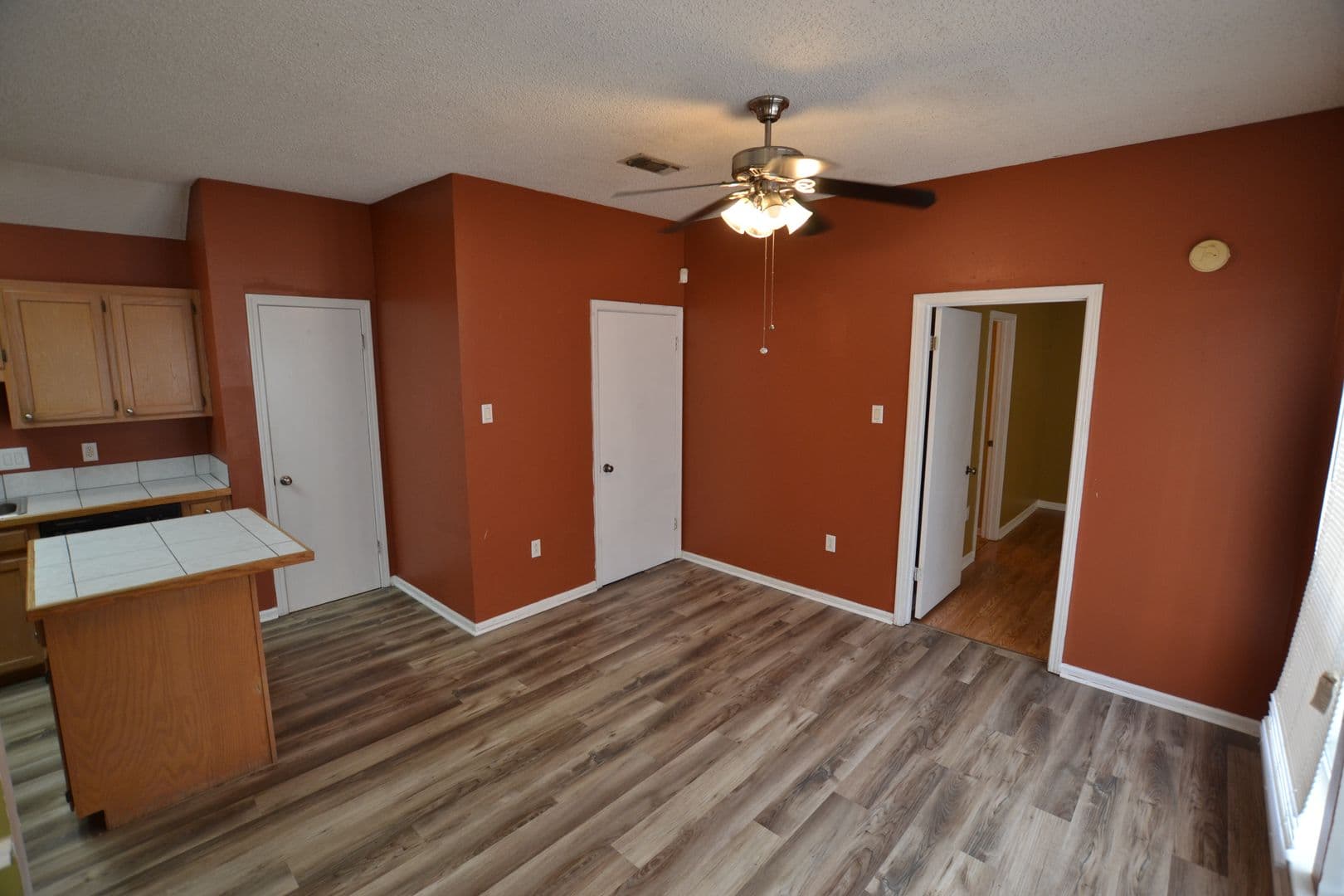 Baton Rouge House: 2136 S Flannery Rd.