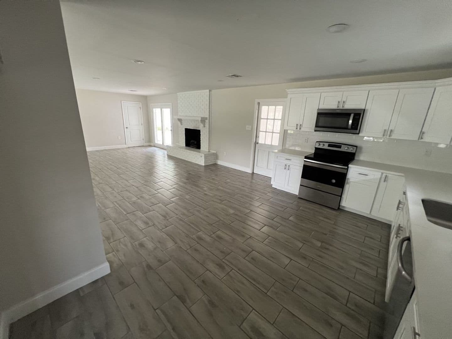 Baton Rouge House: 10444 Browning Dr.