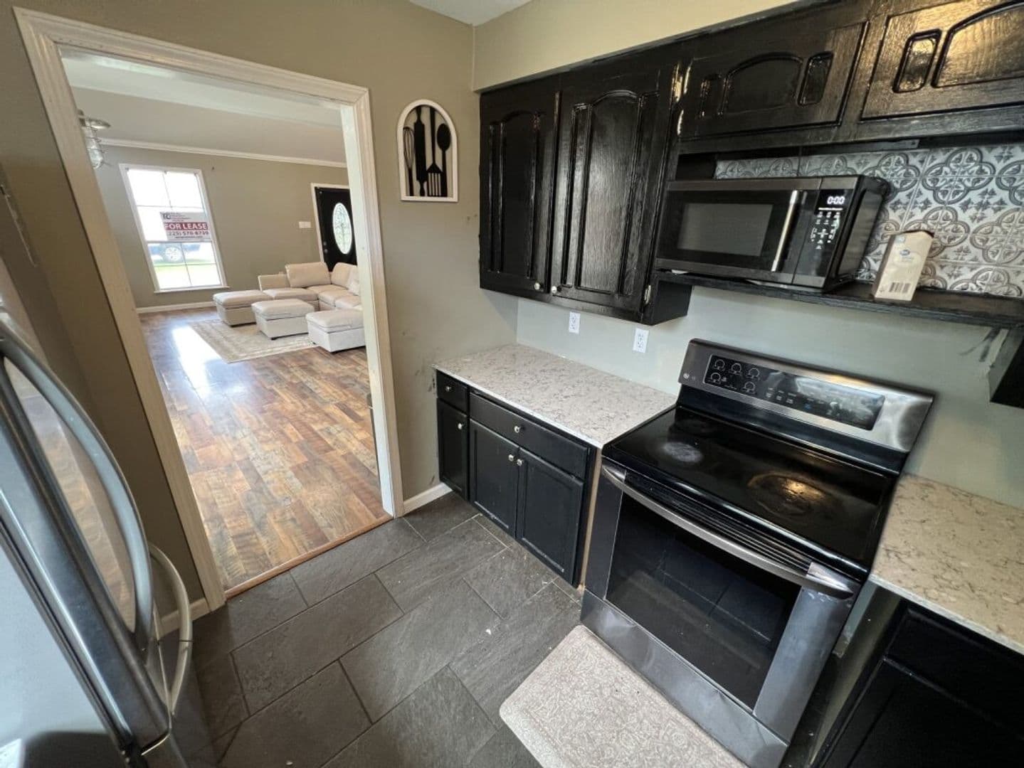 Denham Springs House: 8725 Fairoaks St