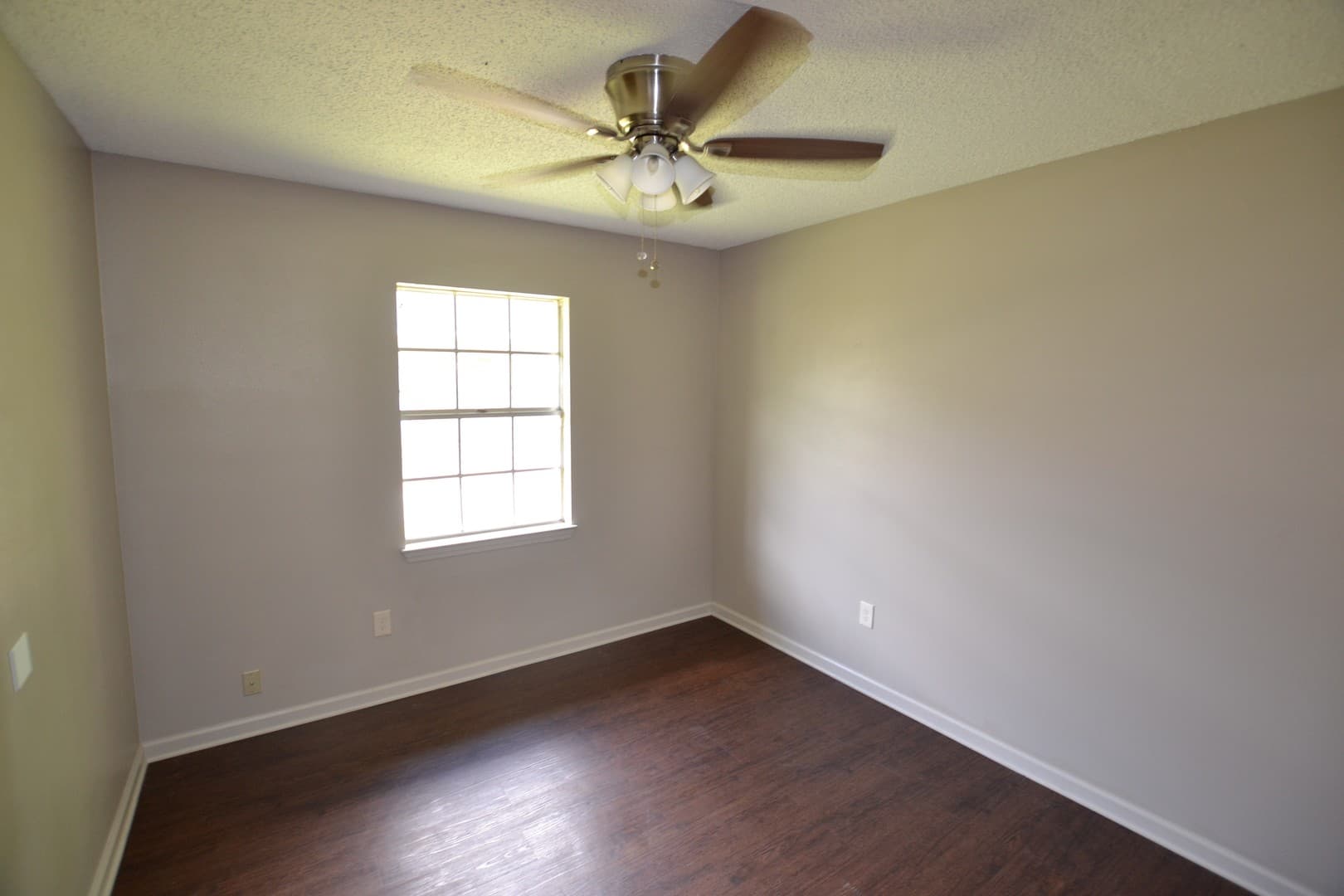 Baton Rouge House: 14835 Central Woods Ave.