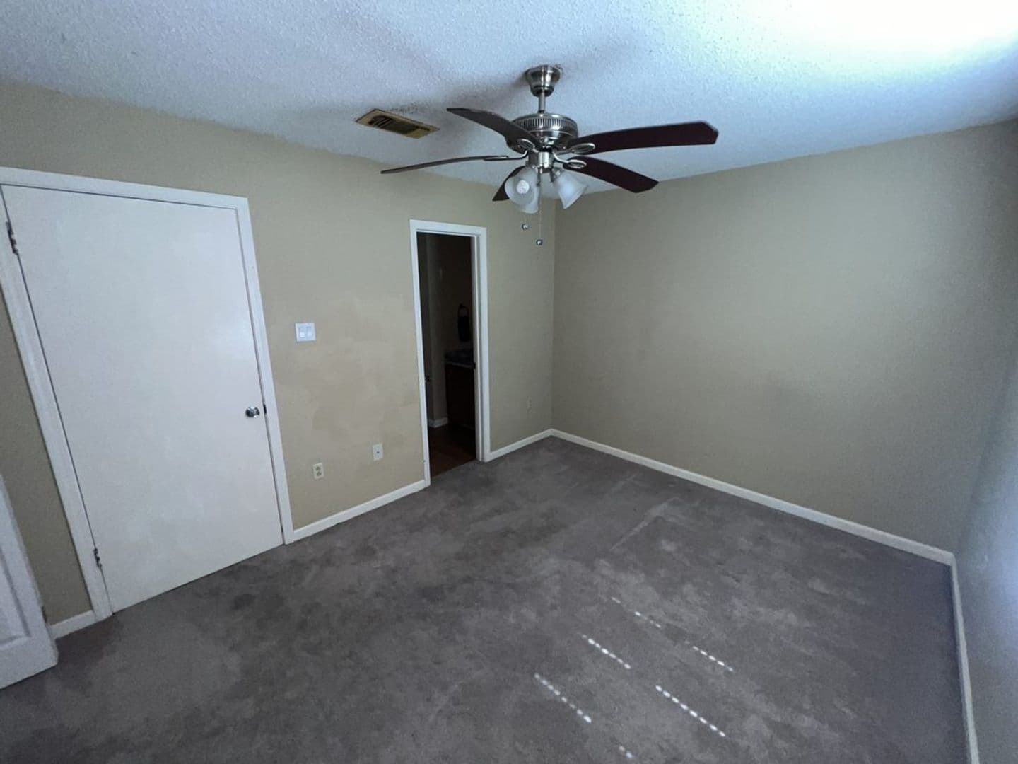 Baton Rouge Townhome: 10062 Jefferson Hwy