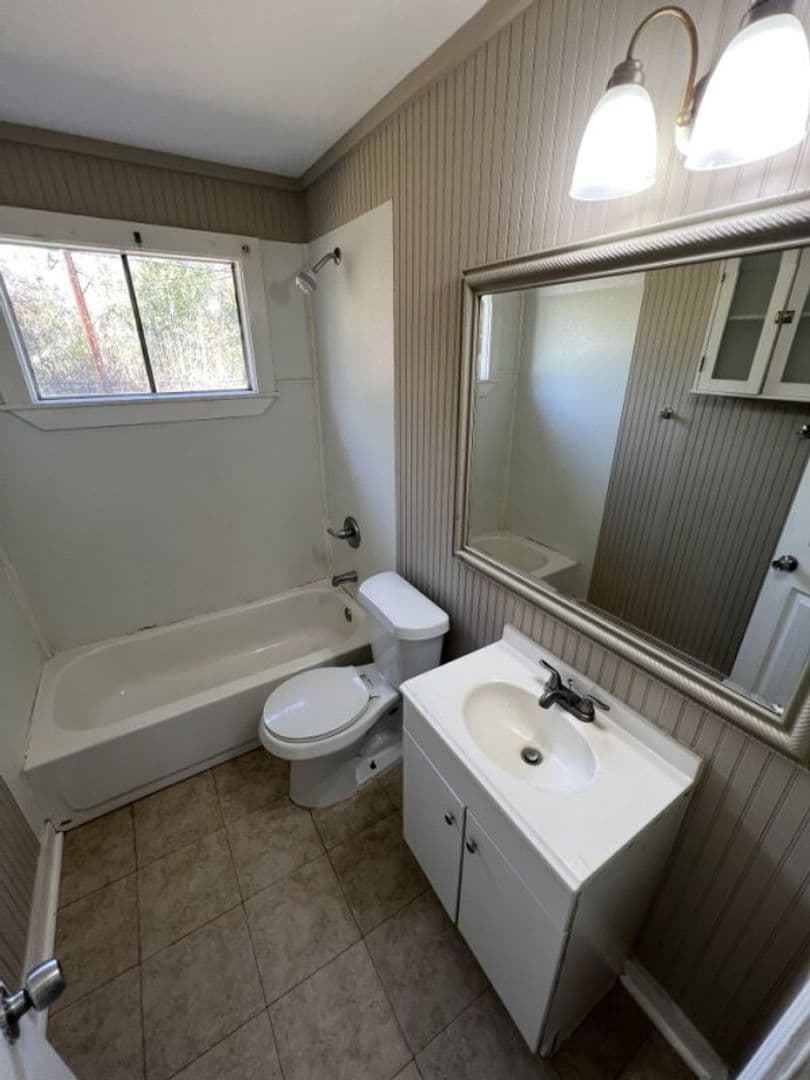 Baton Rouge House: 5863 Denova St