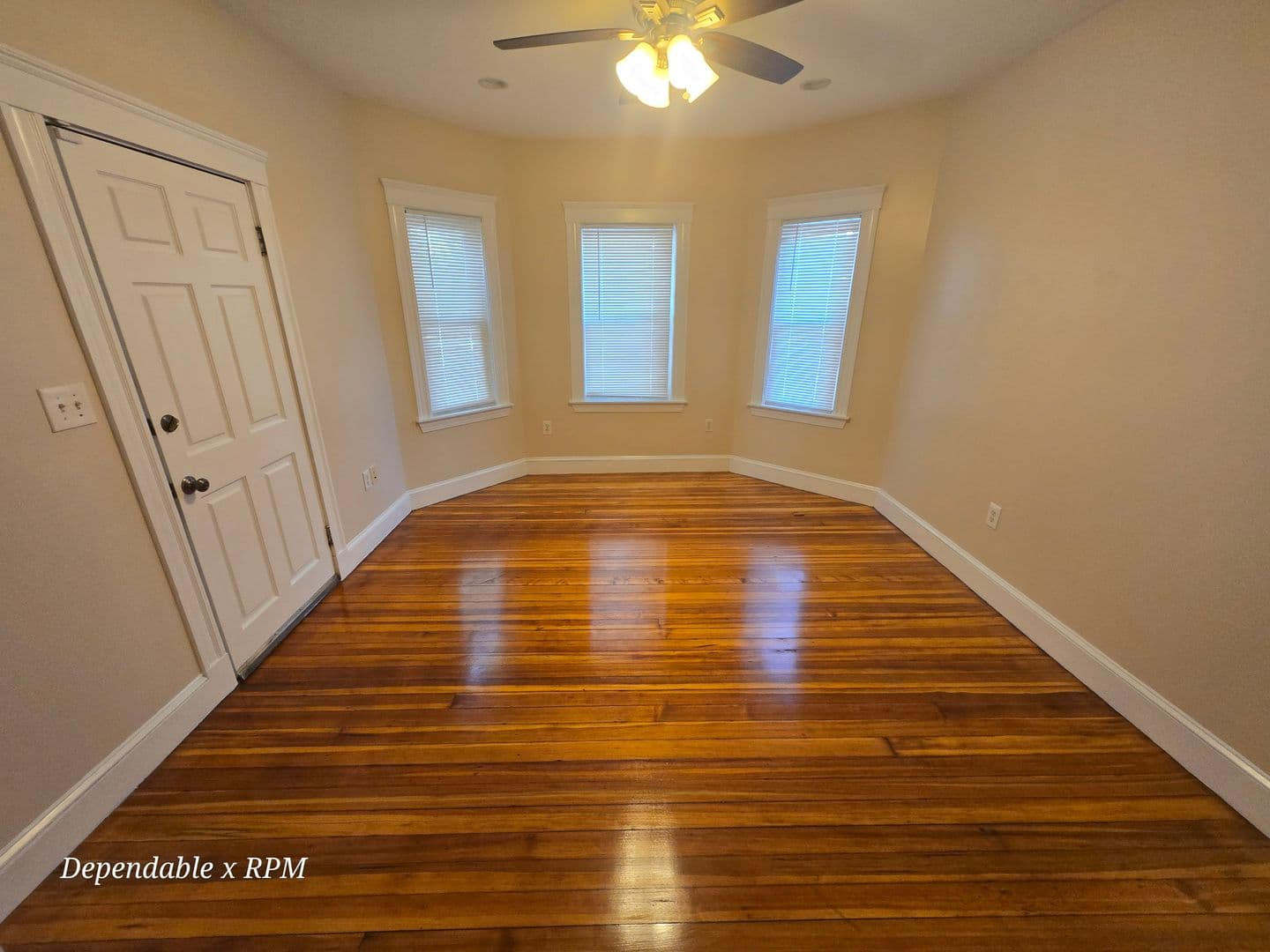 Roslindale Apartment: 3923 Washington Street