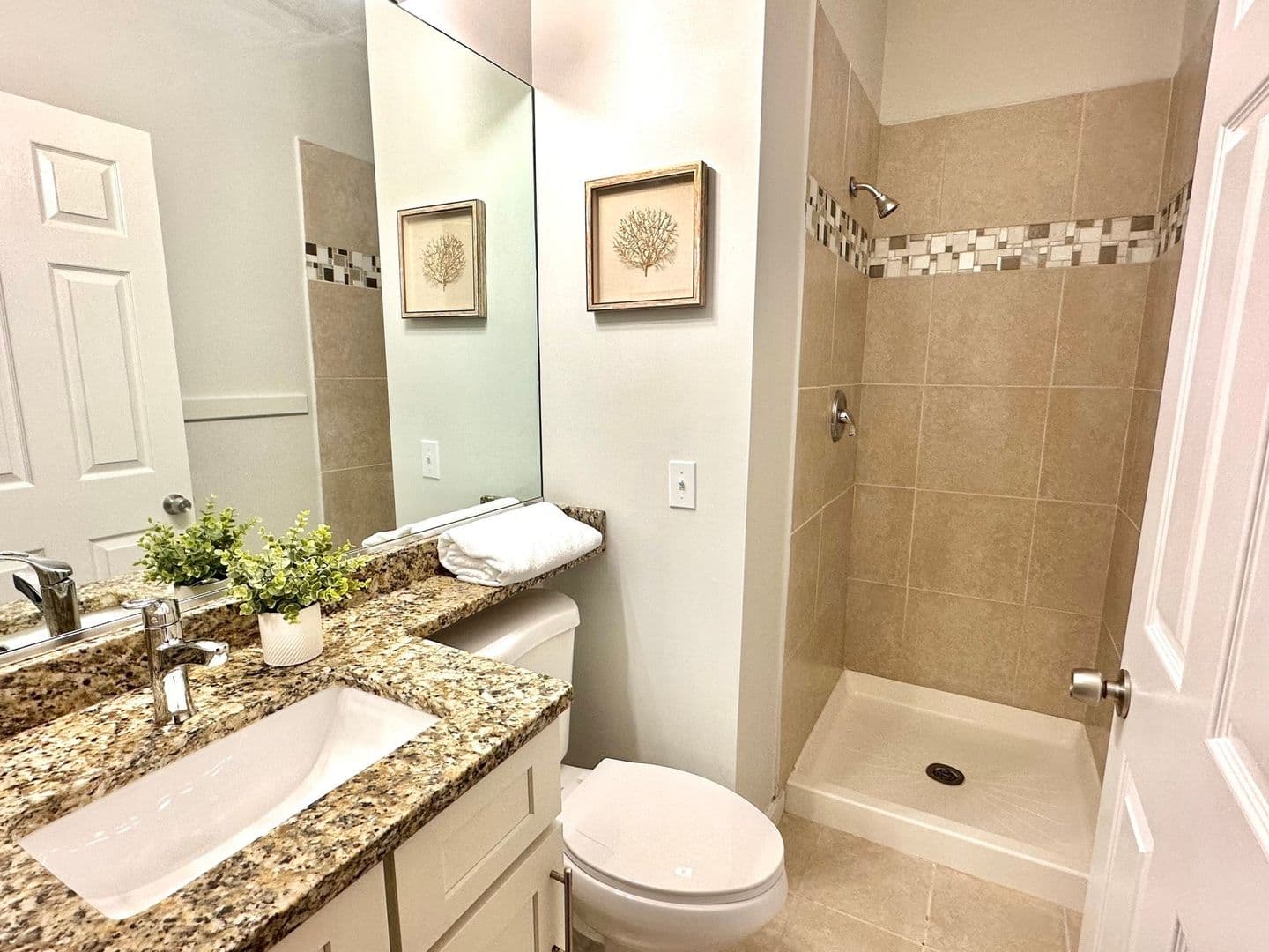 Braintree Condo: 47 Bradford Commons Ln Unit 47