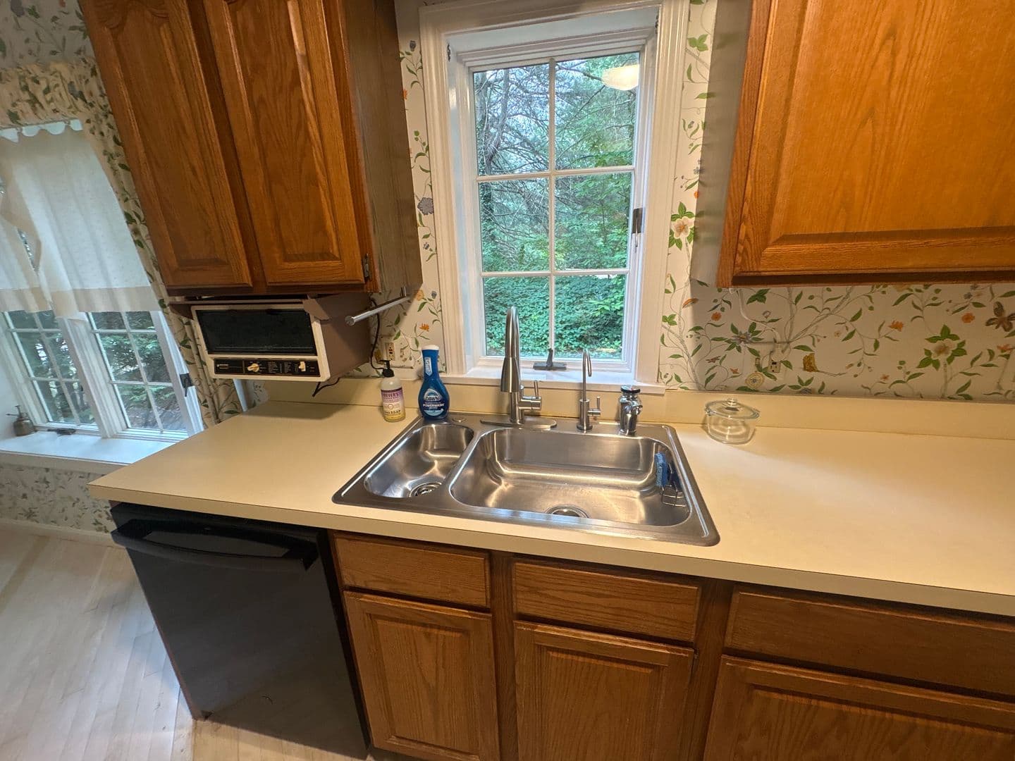 Worcester House: 401 Browning Lane