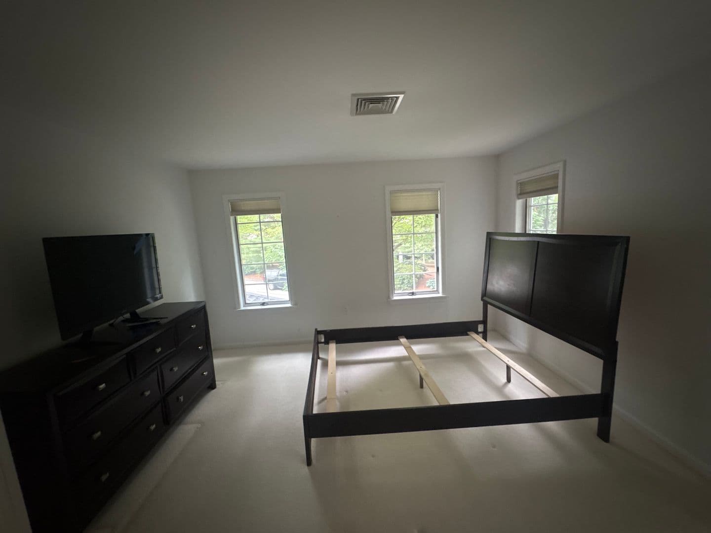 Worcester House: 401 Browning Lane