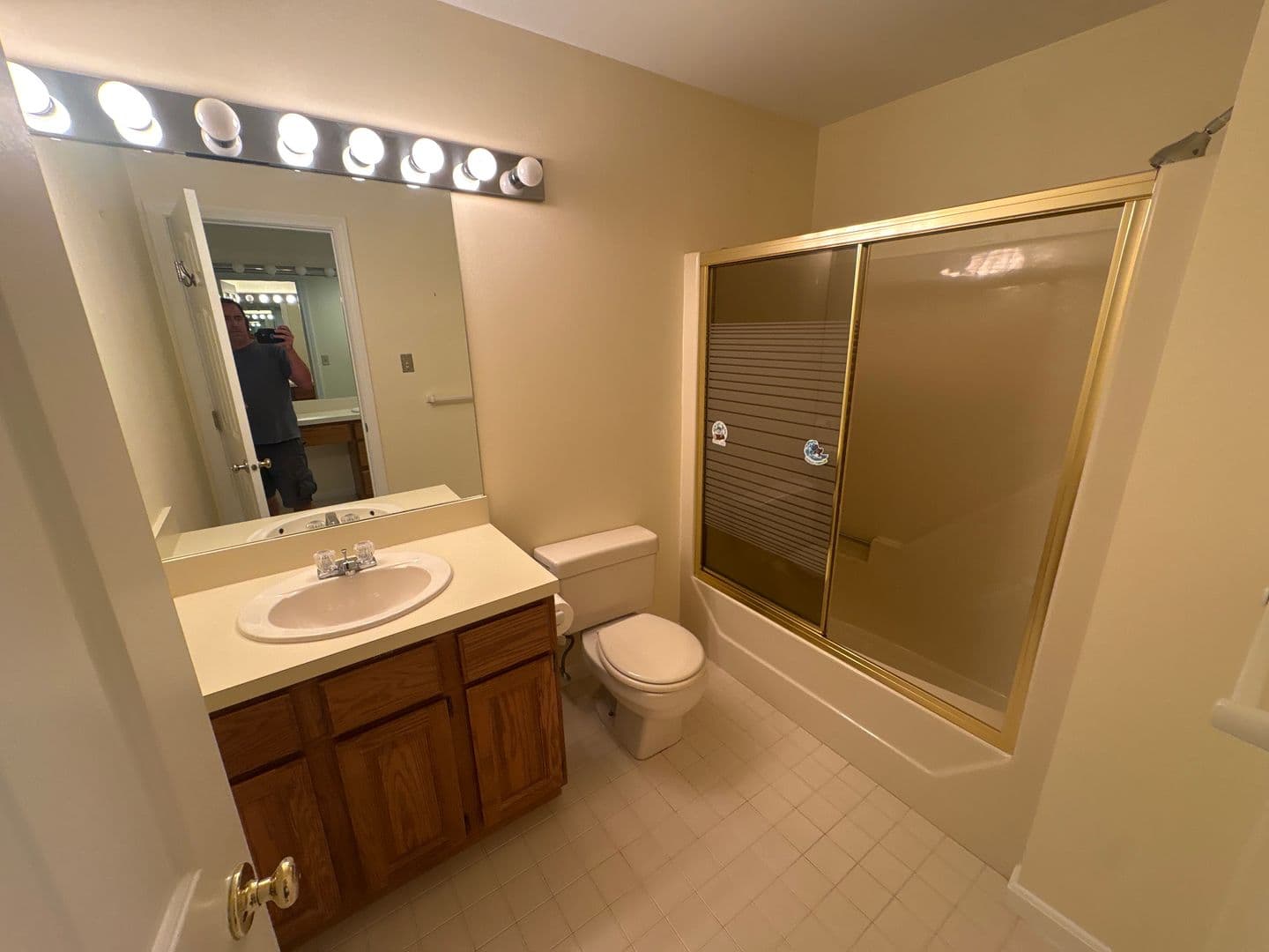 Worcester House: 401 Browning Lane