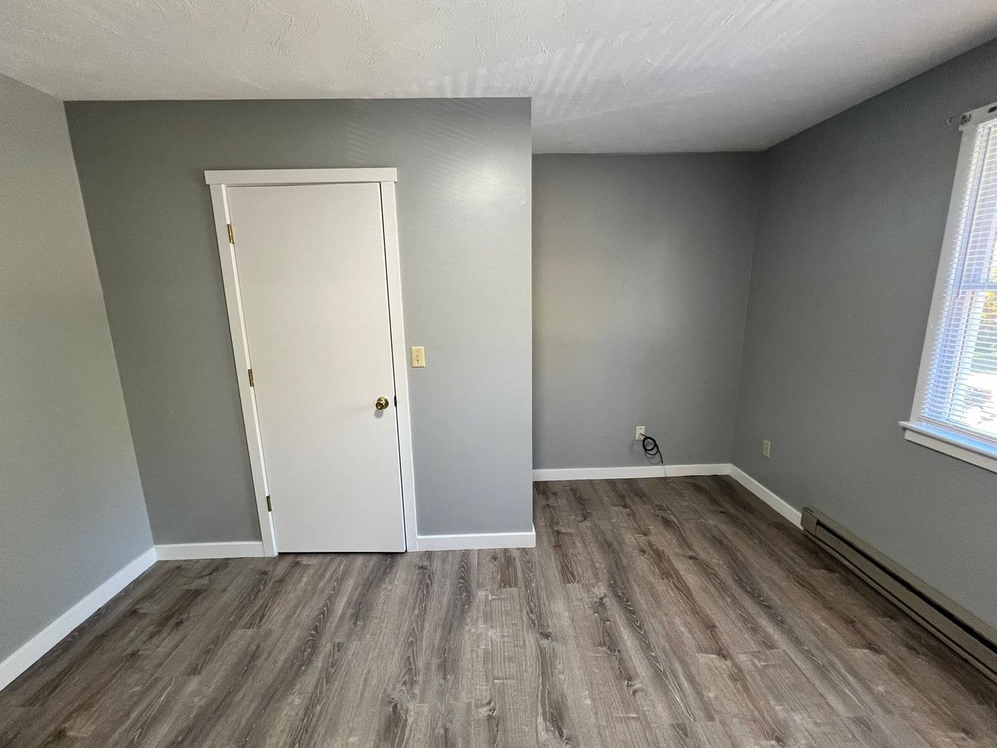 Warren Apartment: 13 Mill St