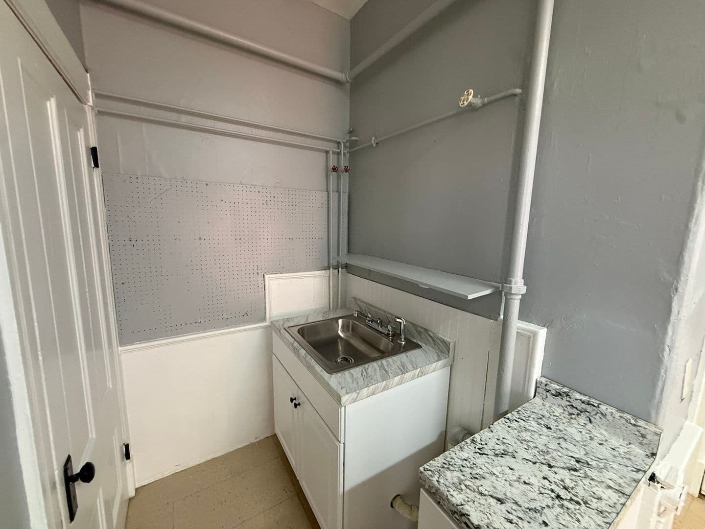 Amherst Apartment: 61A-63A Main St
