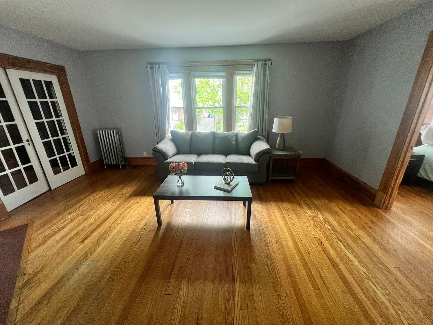 Springfield Apartment: 64-66 Knollwood Street