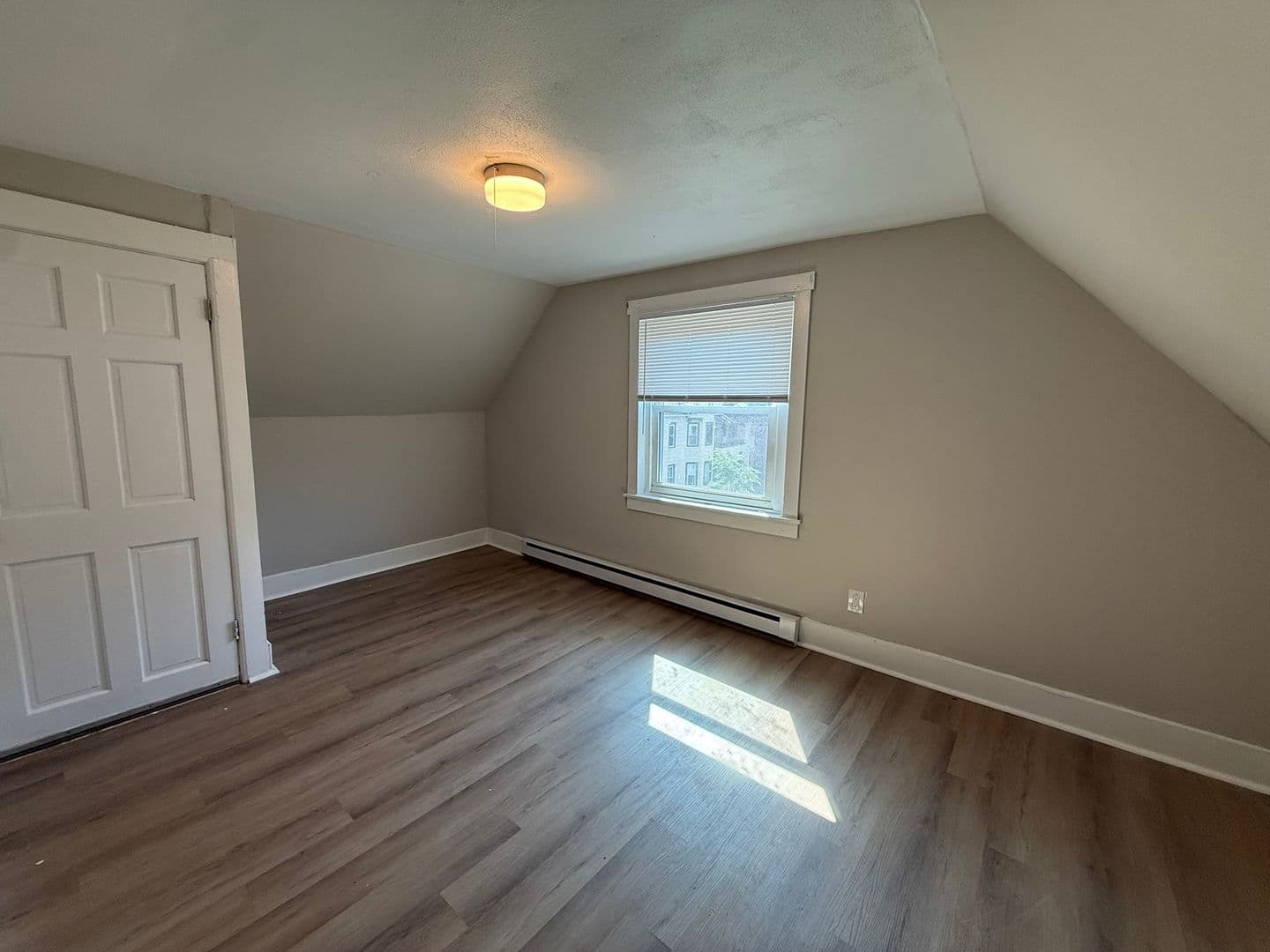 Springfield Apartment: 48-50 Acushnet Ave.