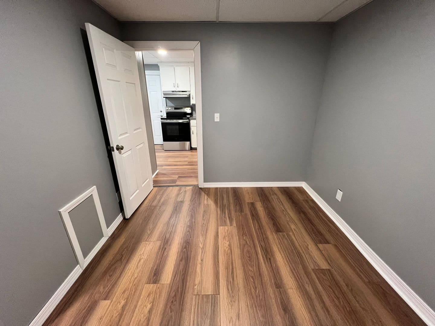 Palmer Apartment: 1295-1307 S. Main St.