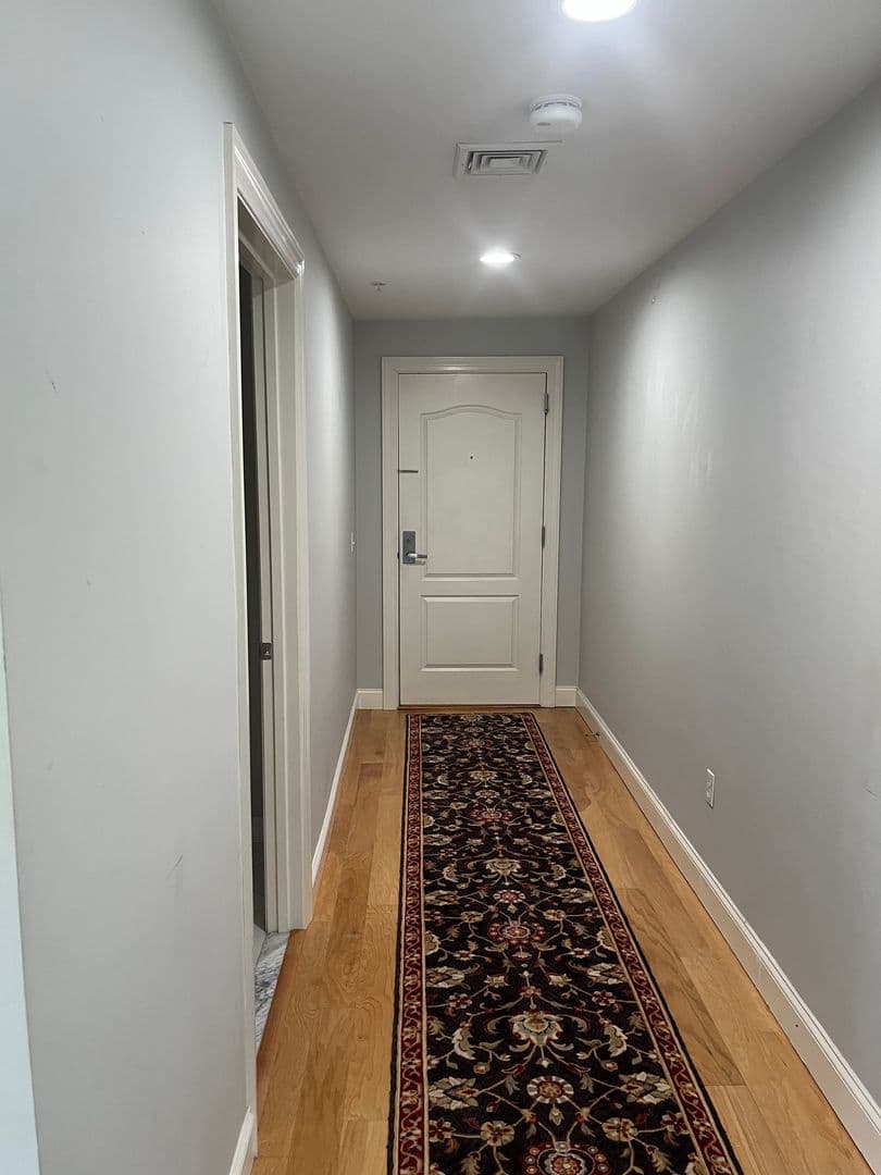 Braintree Condo: 614 Pond St