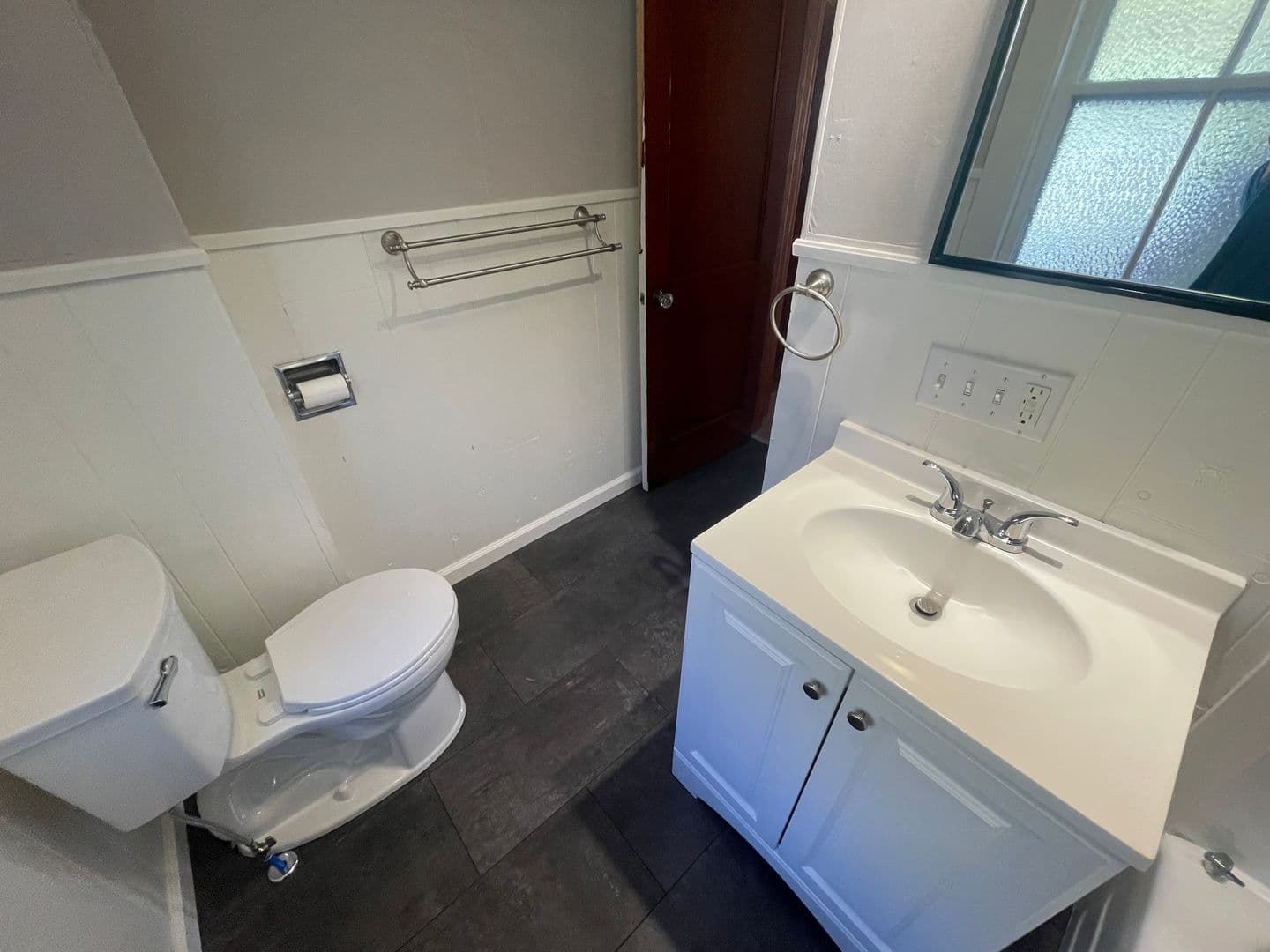 North Adams Apartment: 1051 Massachusetts Ave