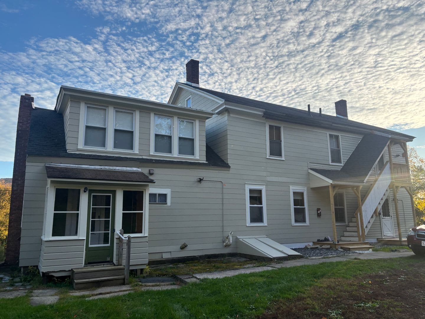 North Adams Apartment: 1051 Massachusetts Ave