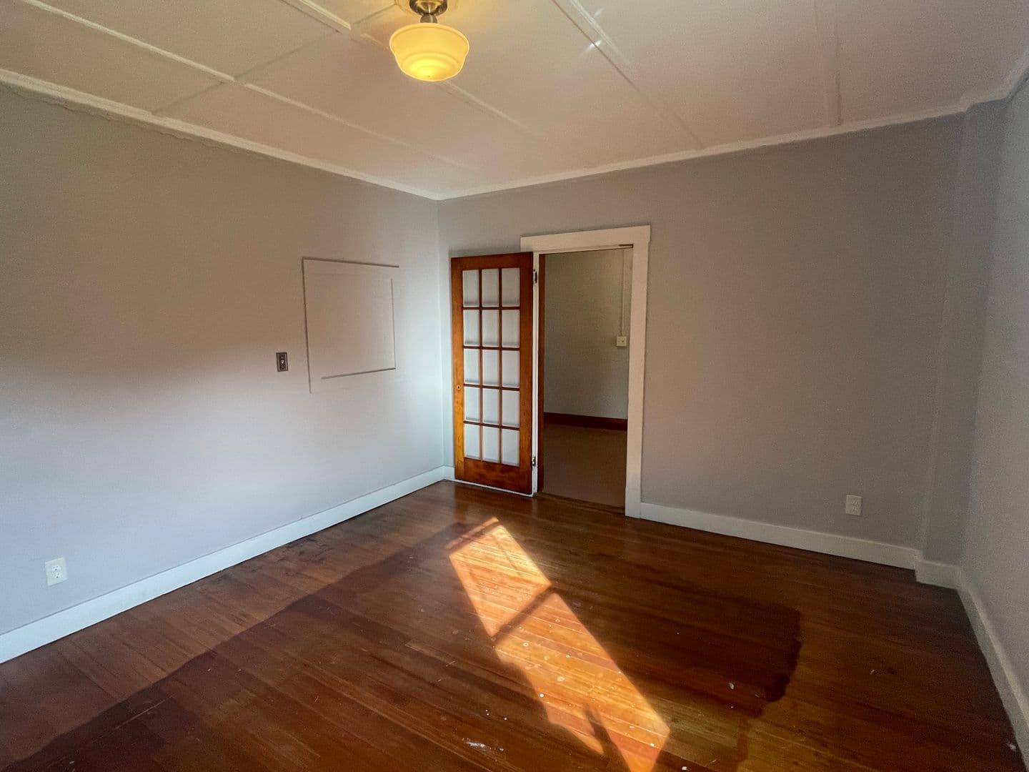 North Adams Apartment: 1051 Massachusetts Ave