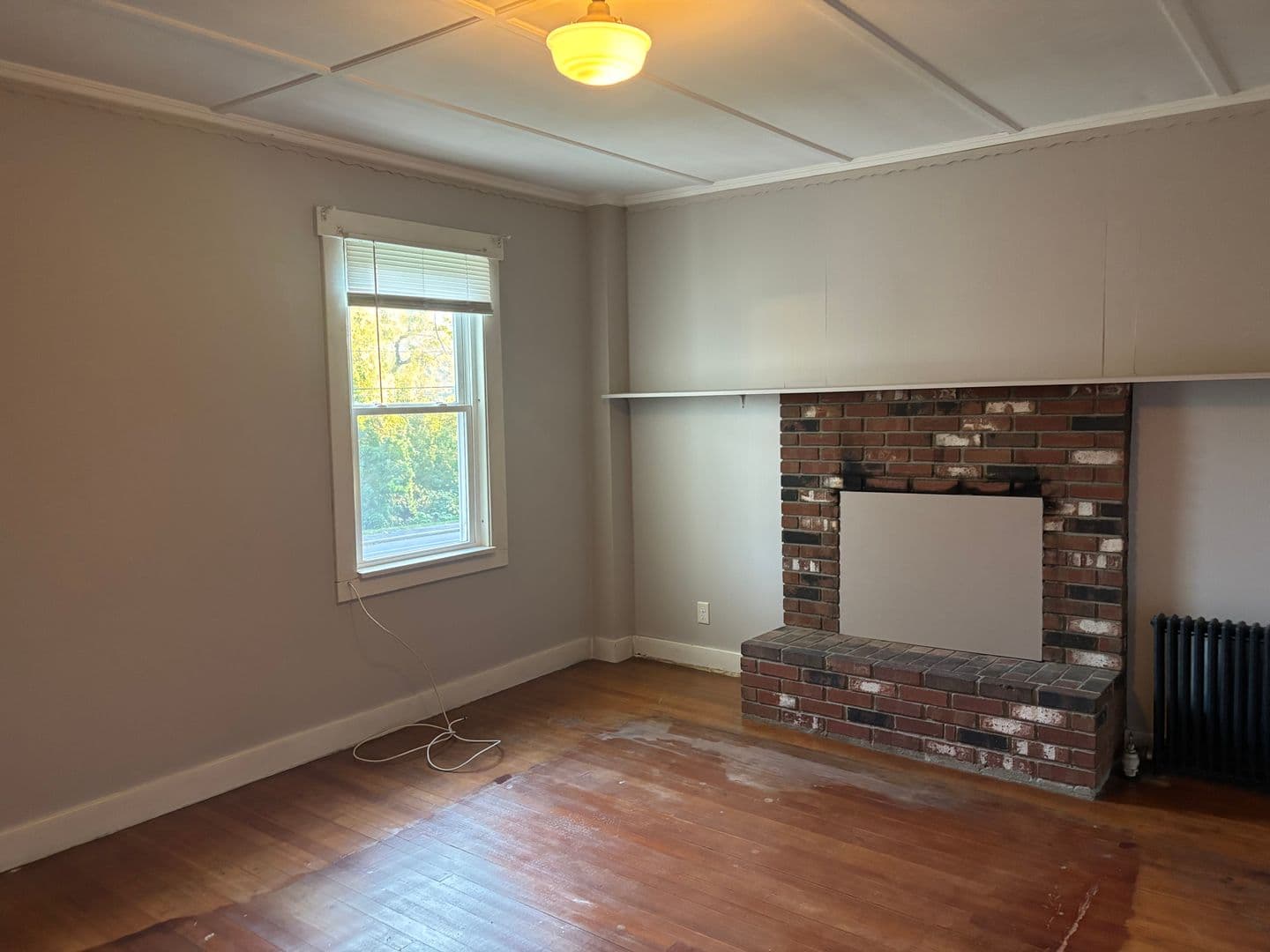 North Adams Apartment: 1051 Massachusetts Ave