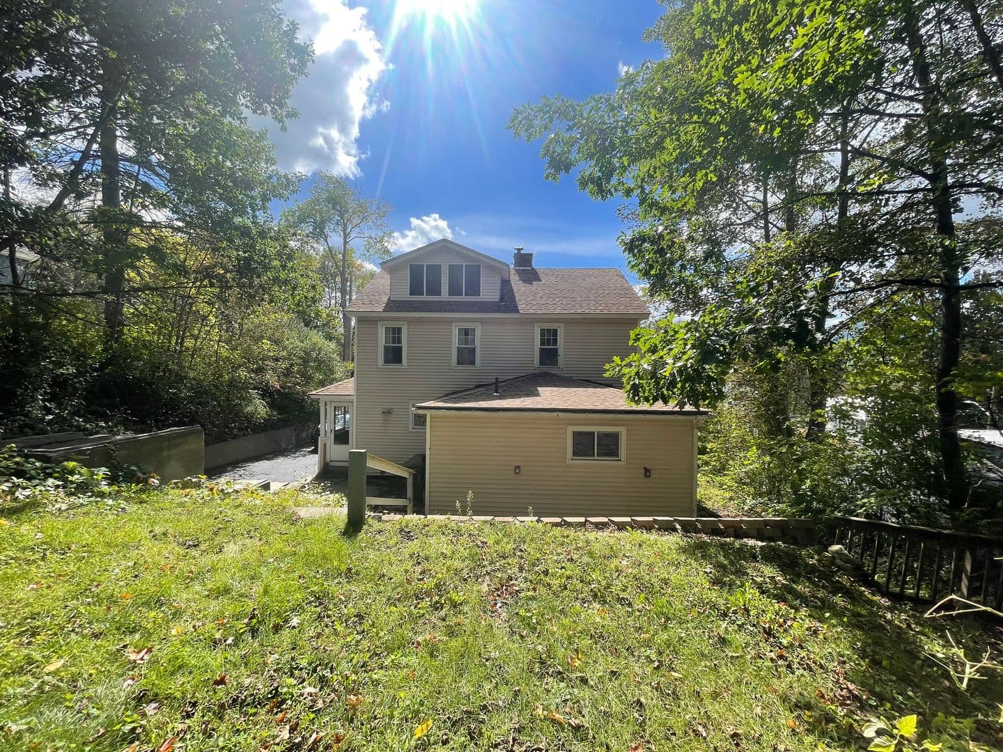 North Adams House: 47 Beacon Street