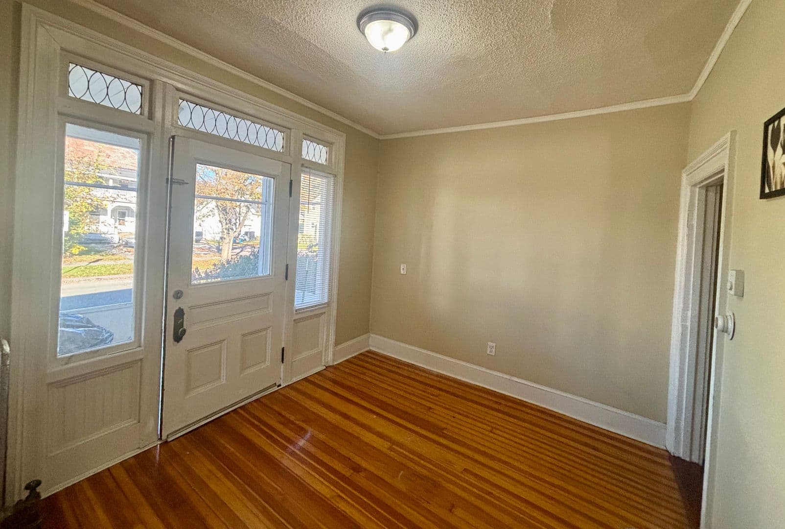 Pittsfield Apartment: 174-176 First St