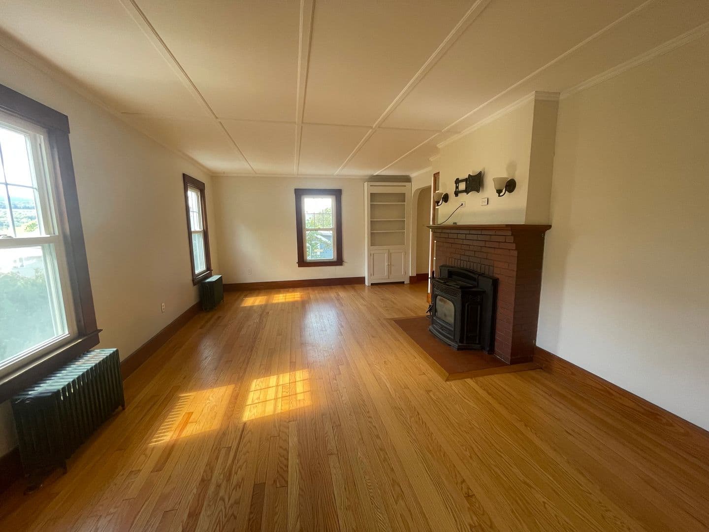 North Adams House: 47 Beacon Street