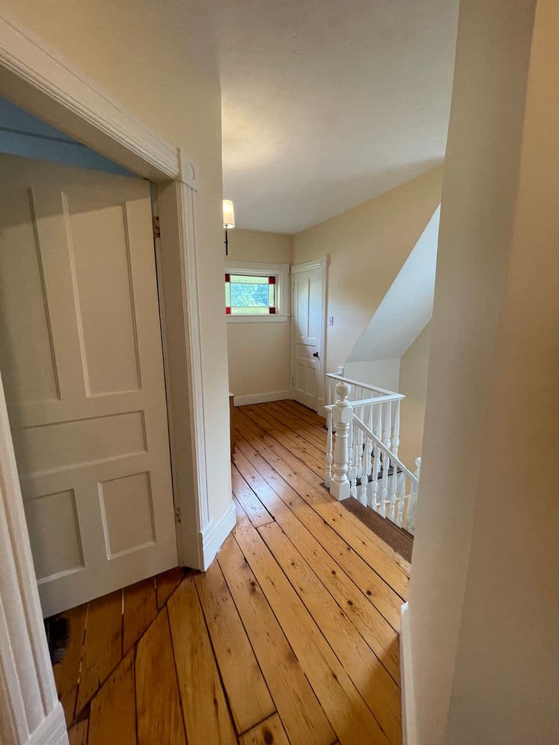 North Adams House: 59 Kemp Avenue