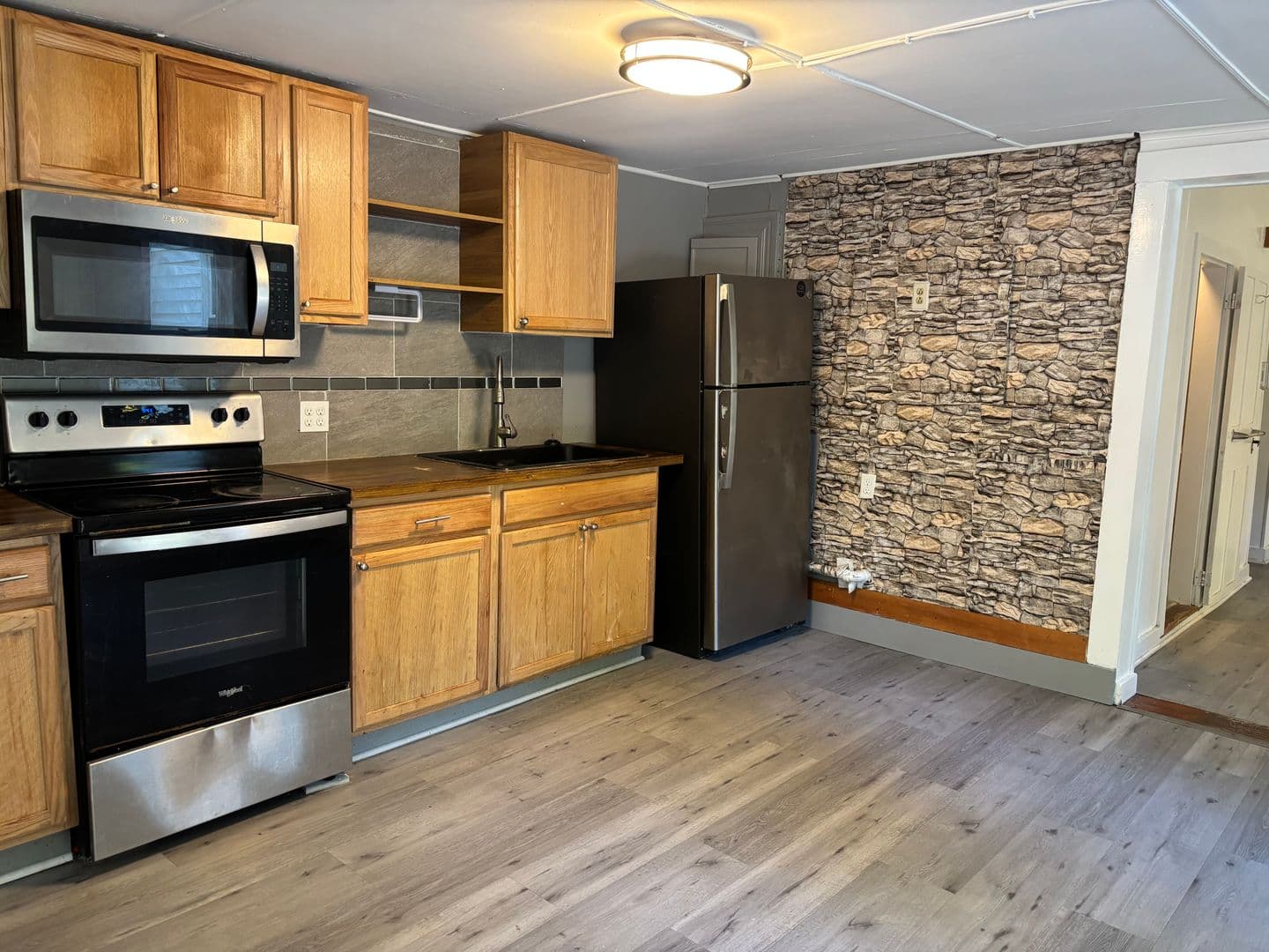 Great Barrington Apartment: 73 Christian Hill Road