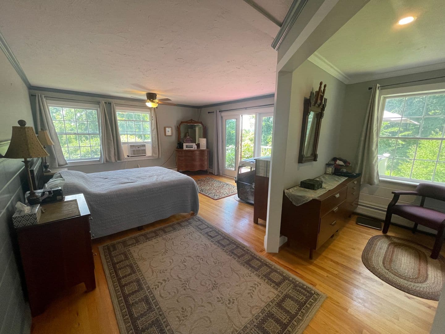Great Barrington Apartment: 182 Division Street - 2