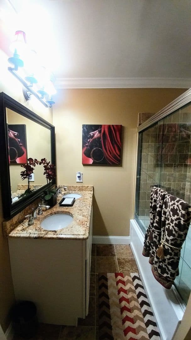Baltimore Townhome: 819 Brooks Lane