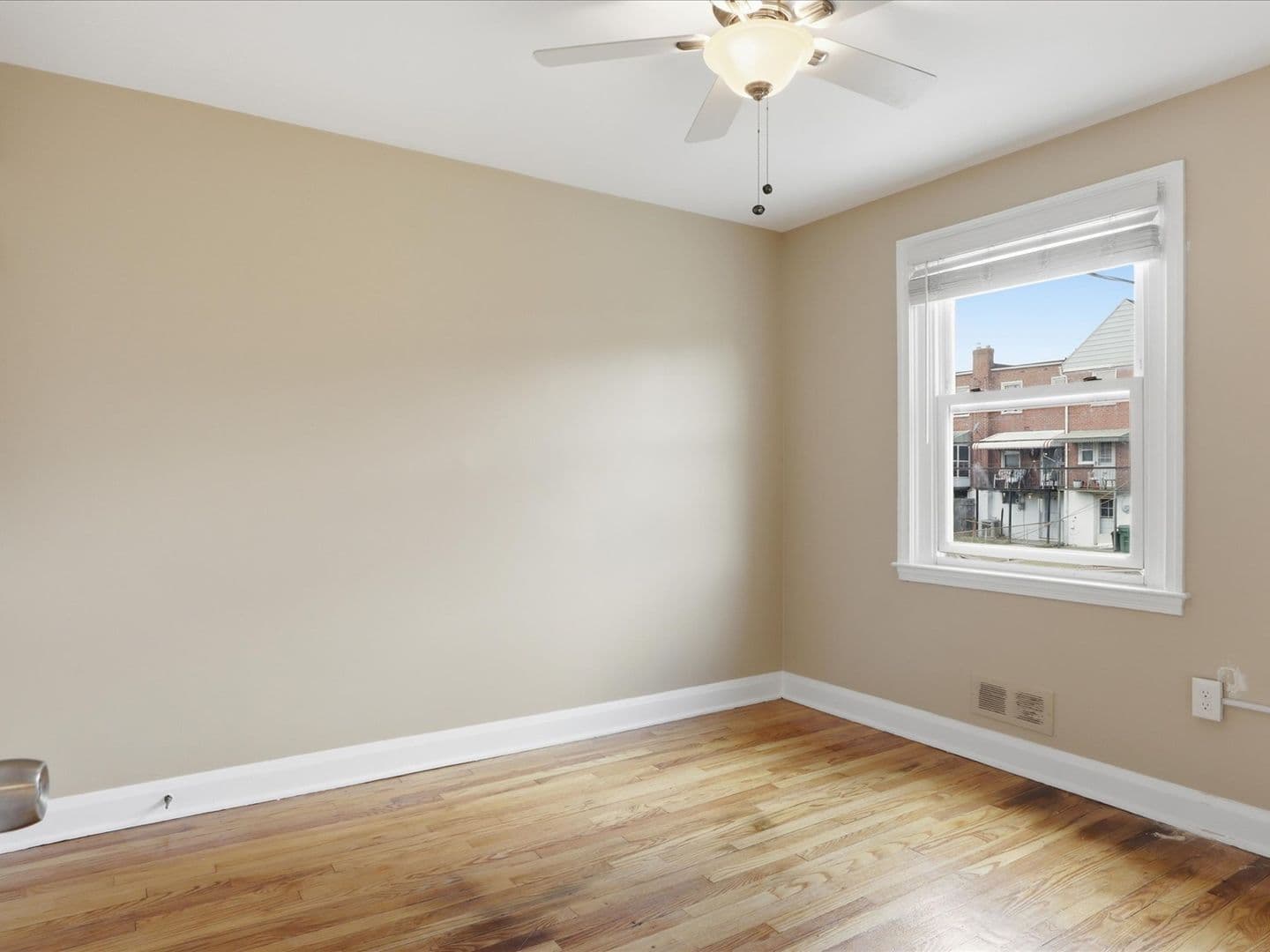 Baltimore House: 738 Yale Avenue