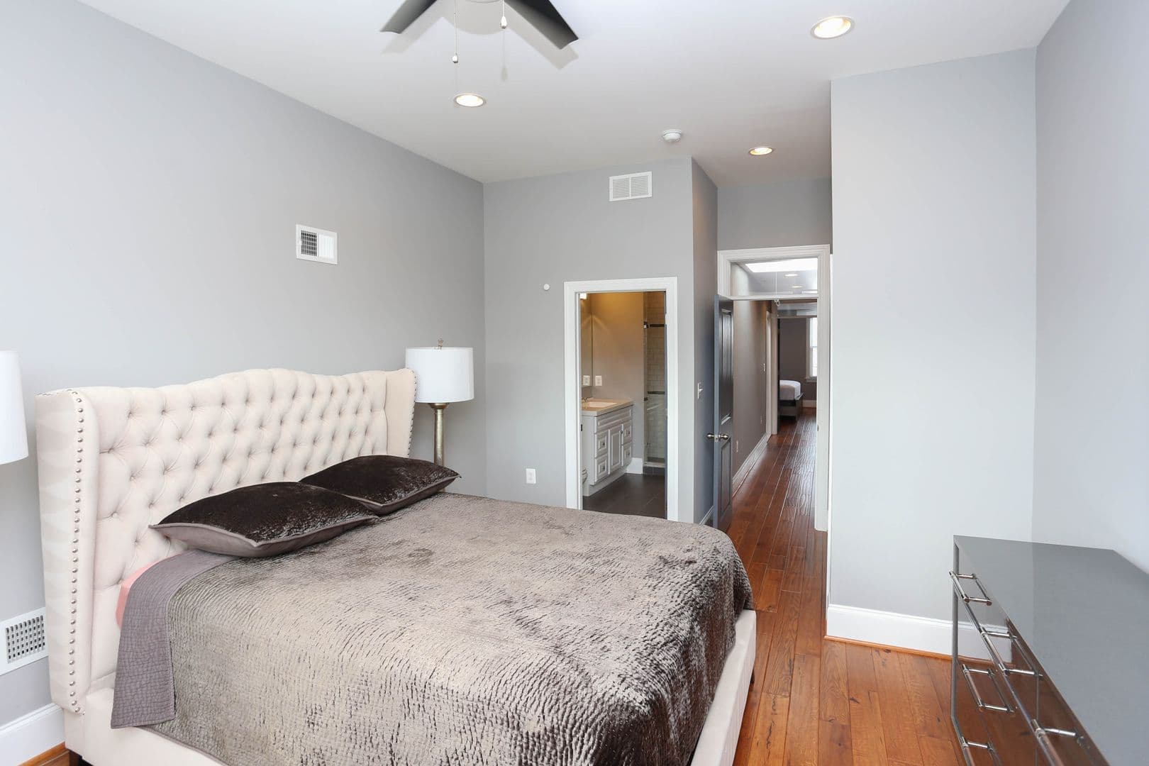 Baltimore Townhome: 638 Oldham Street