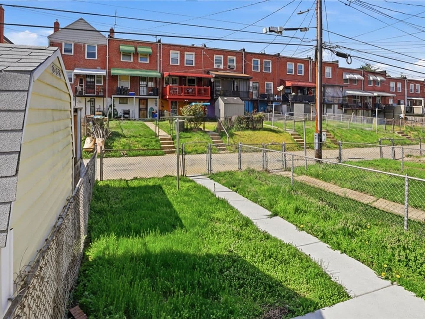 Baltimore House: 738 Yale Avenue