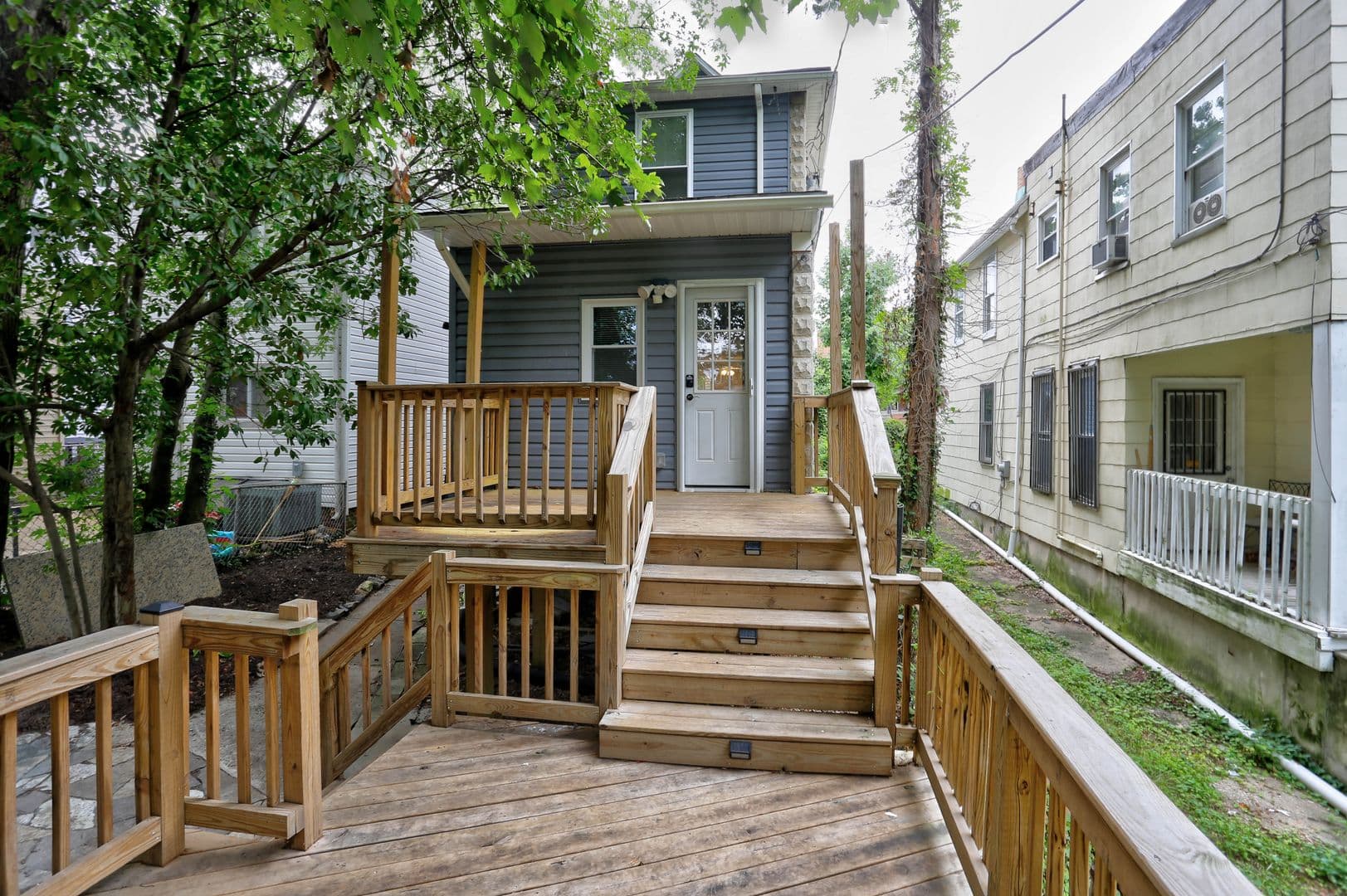 Baltimore House: 619 E 35th Street