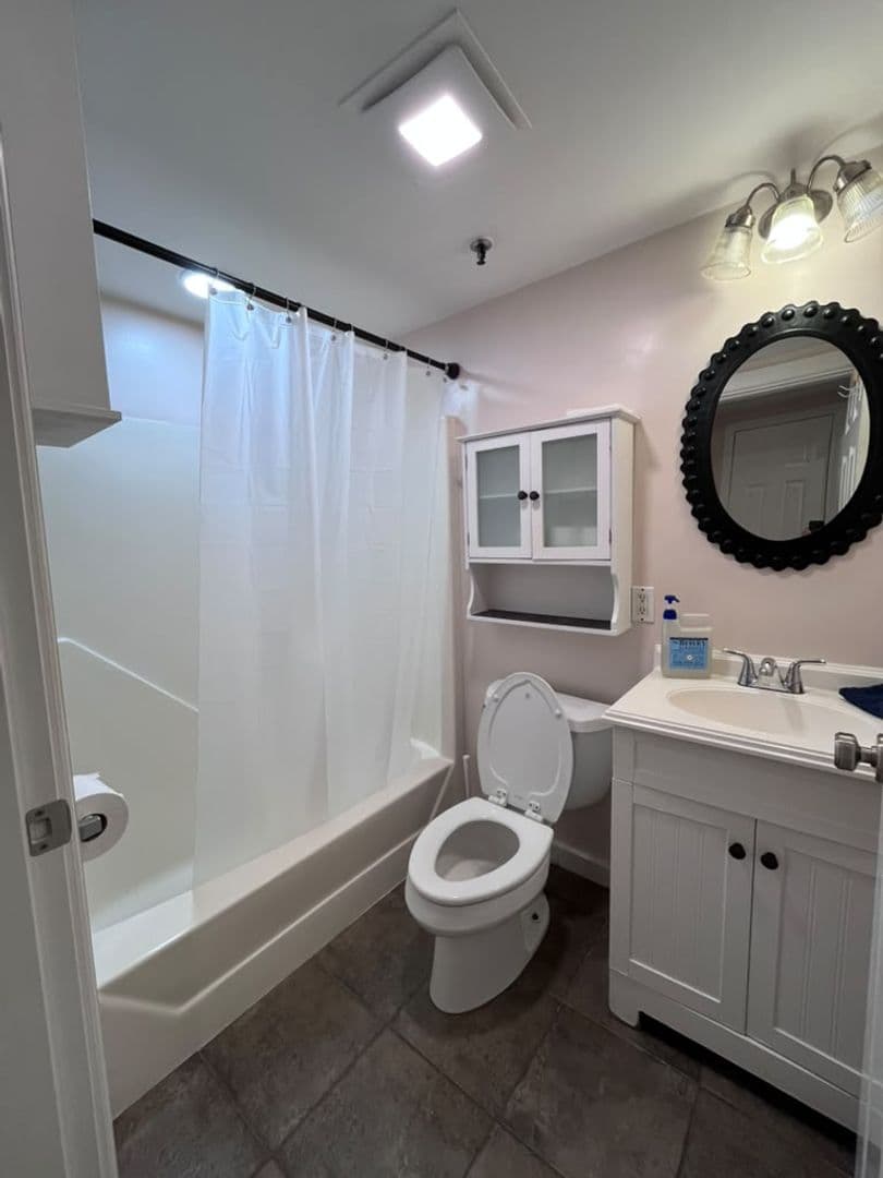South Portland Condo: 245 Broadway