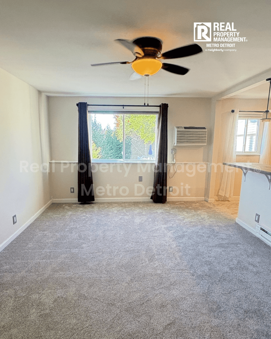 Plymouth House: 875 Wing St #5
