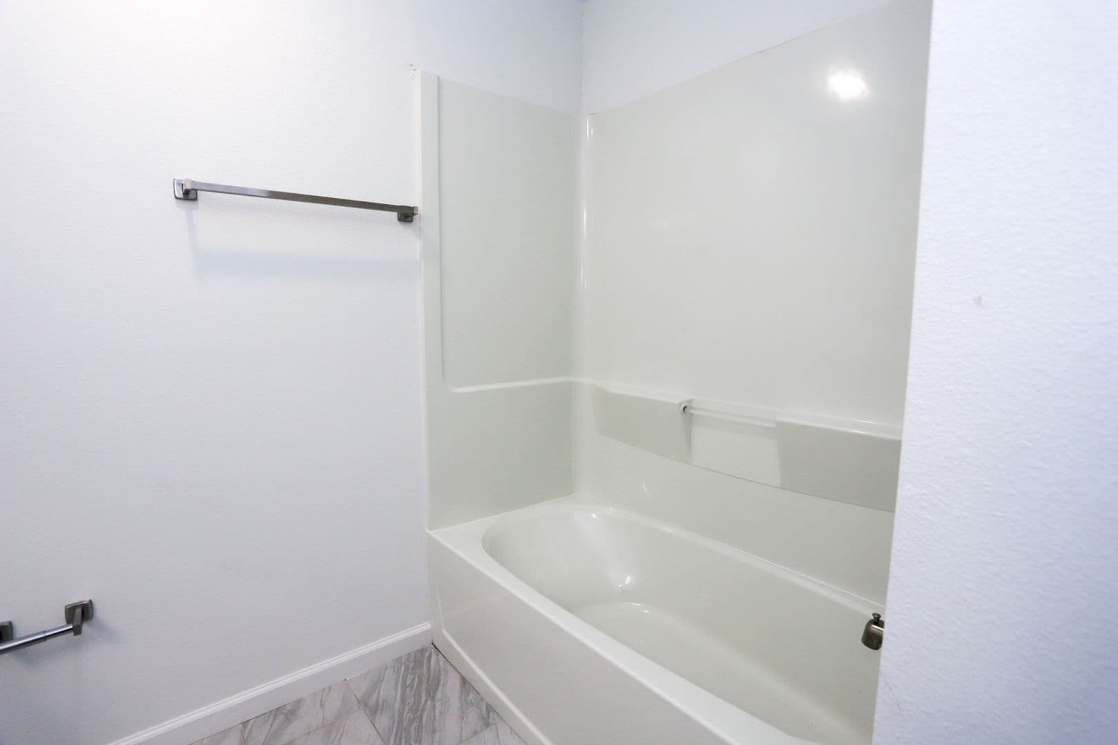 Lakeland Apartment: 923 E Lemon St.