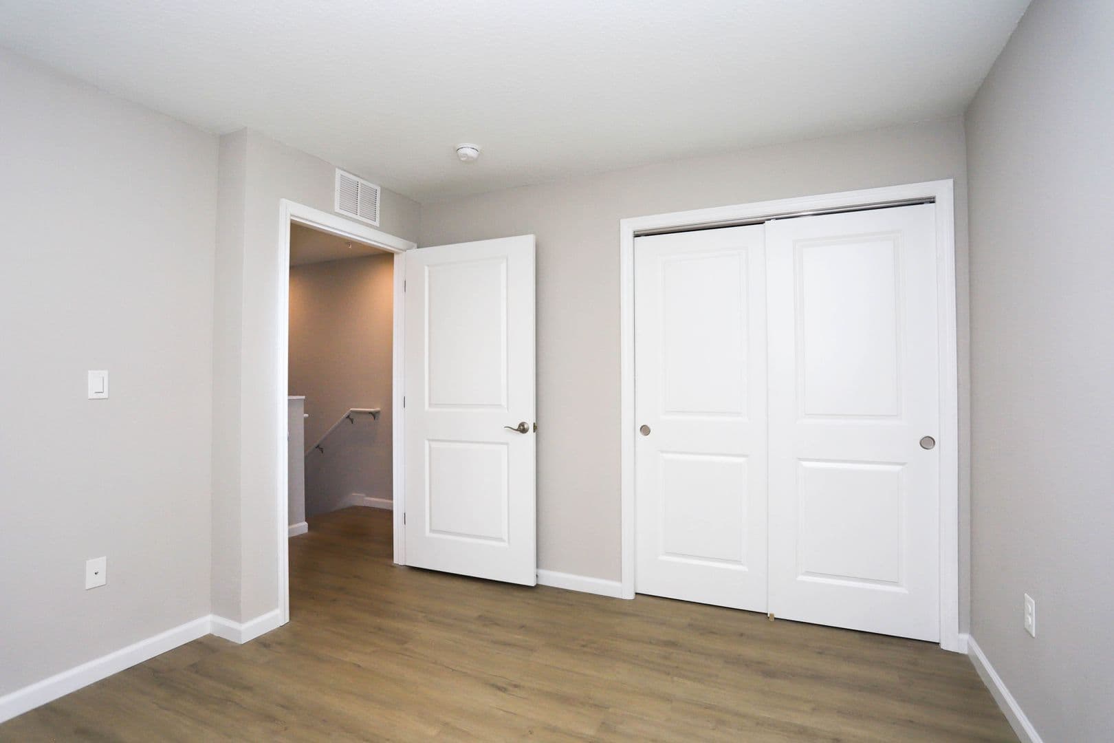 Lakeland Apartment: 923 E Lemon St.