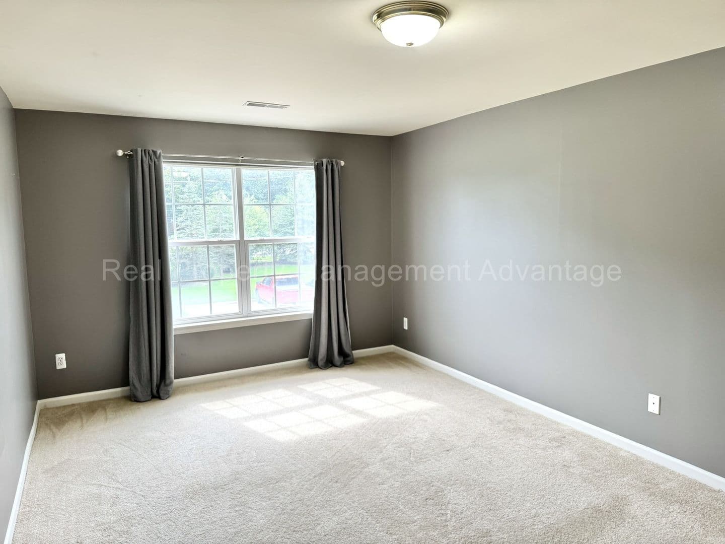Shelby Twp. Condo: 11337 N. Woods Dr.