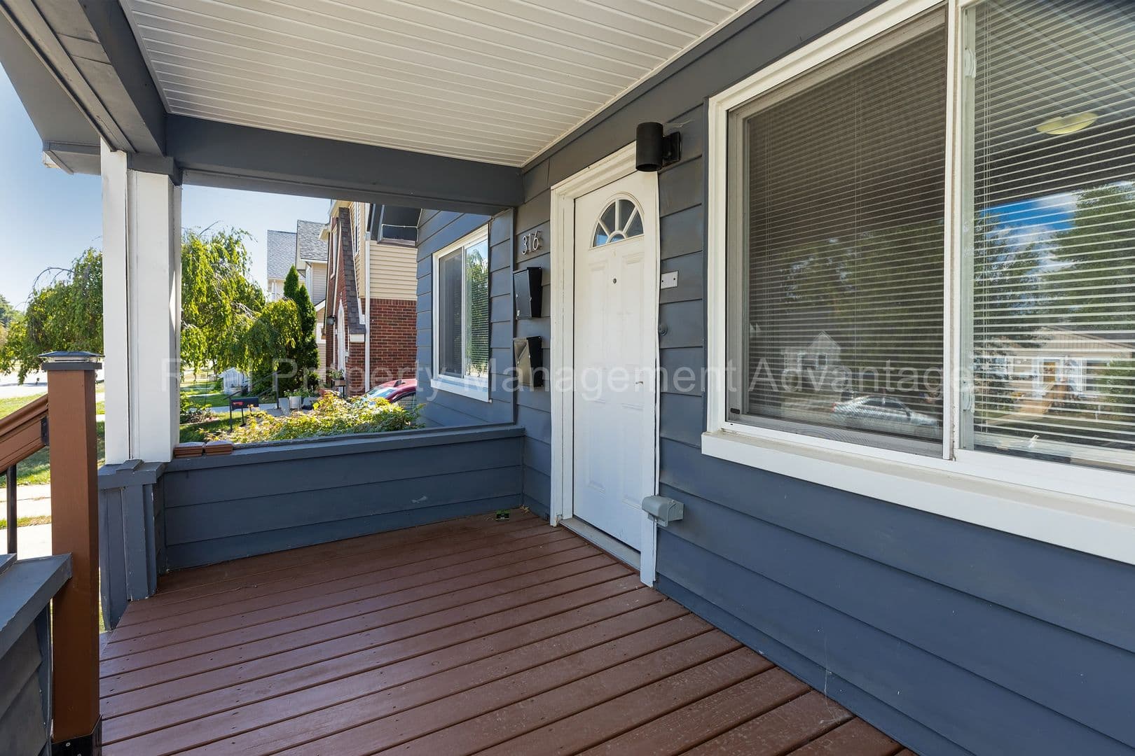 Ferndale Apartment: 316 Spencer