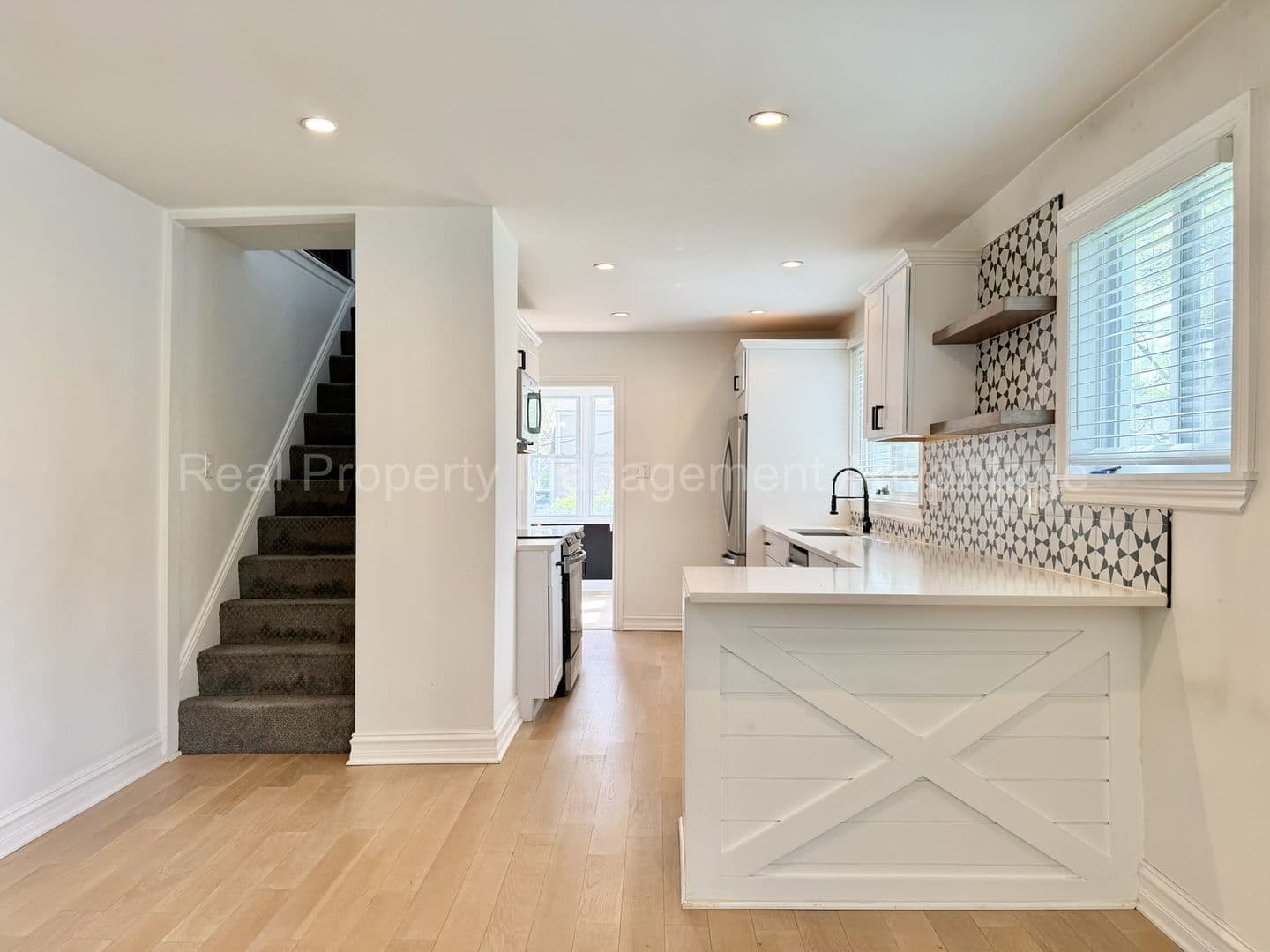 Ferndale House: 1330 E. Chesterfield St.