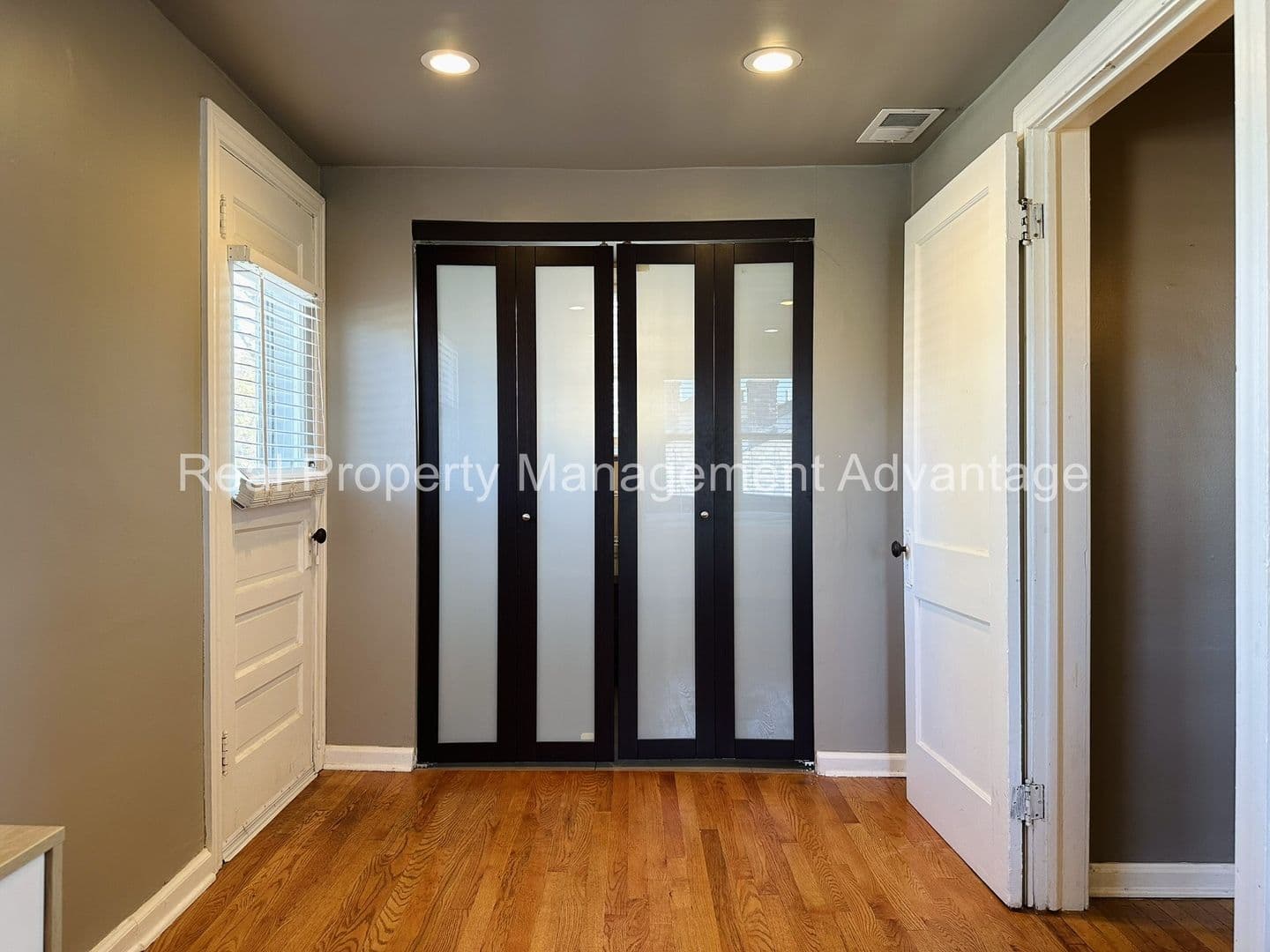 Ferndale Apartment: 781 Camden St